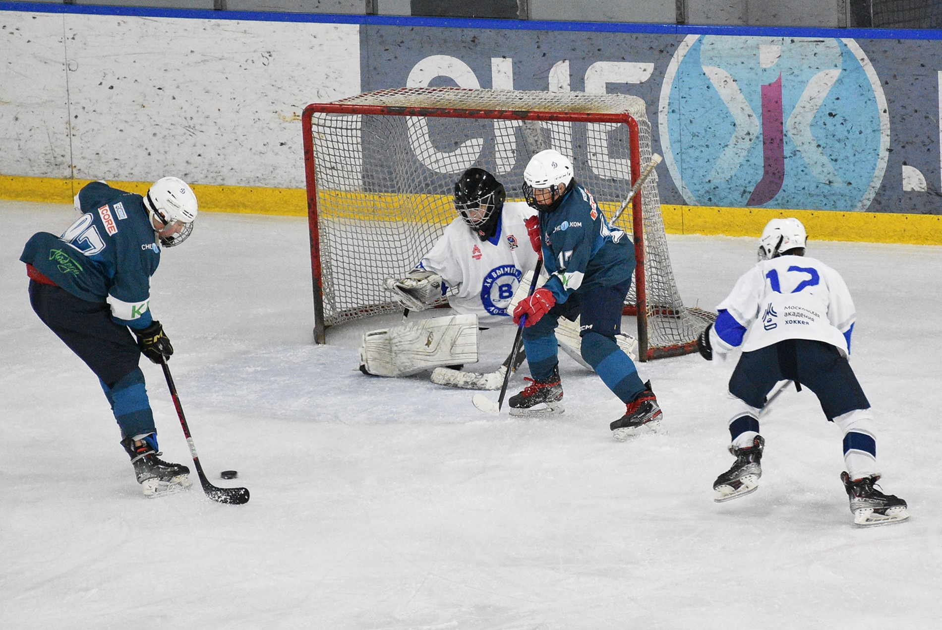 Фото: Динамо-Запад-2011 – Вымпел – 8:1