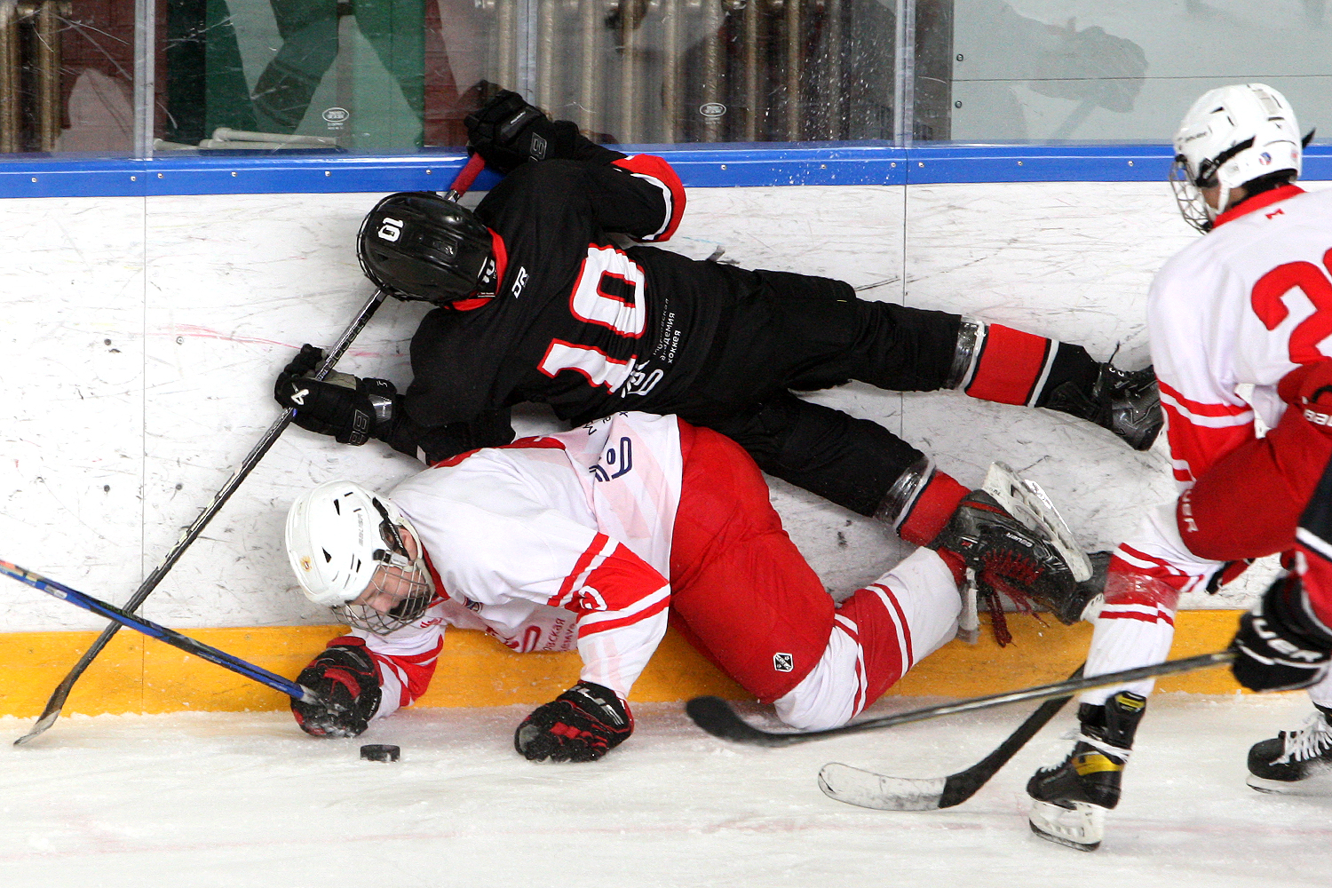 Фото: Снежные барсы-2011 – МАХ – 3:15 