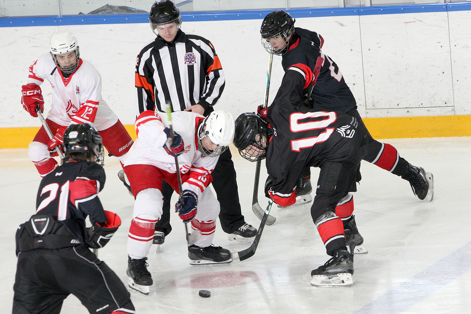 Фото: Снежные барсы-2011 – МАХ – 3:15 