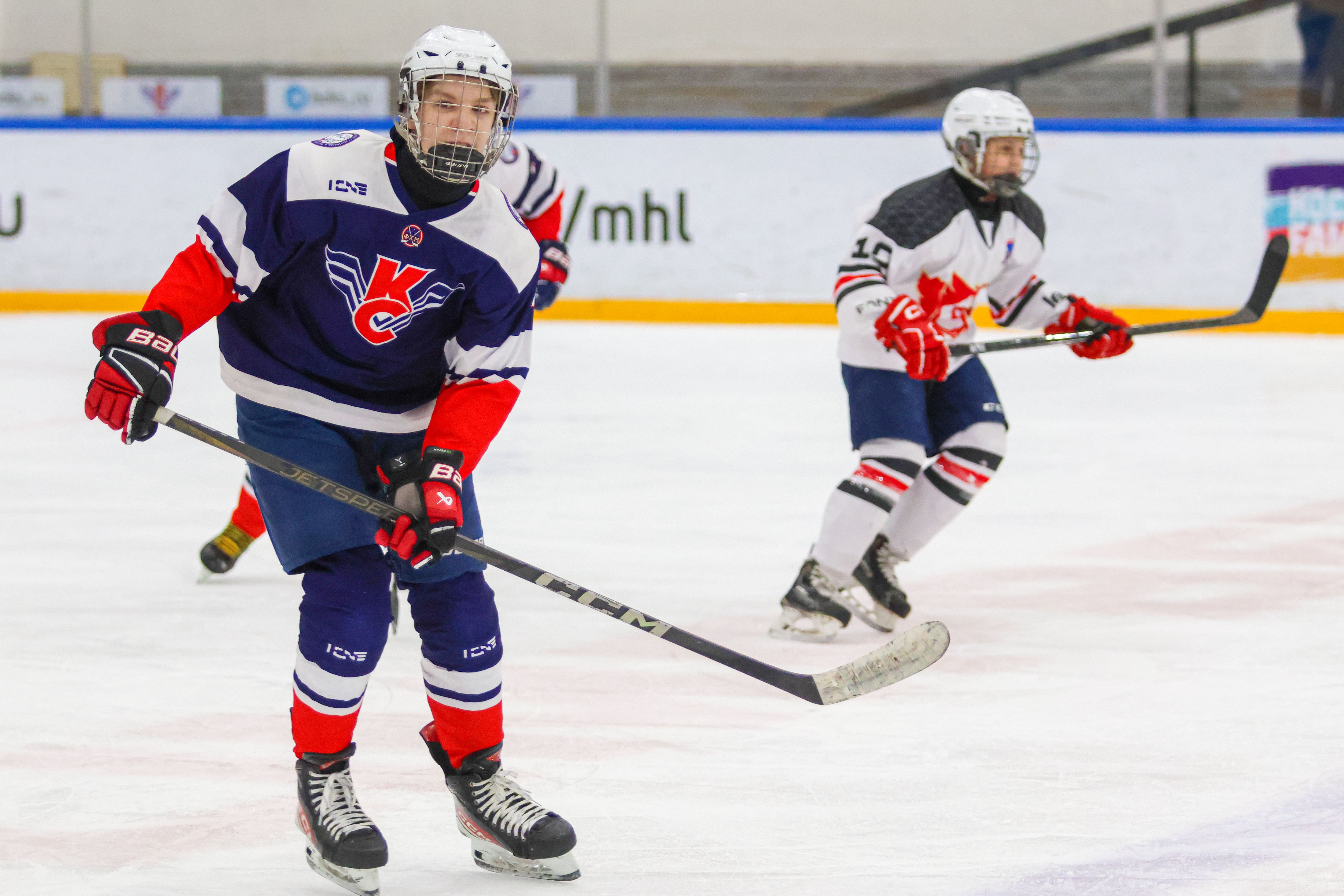 Фото: Крылья Советов-2011 – Сокол – 6:1