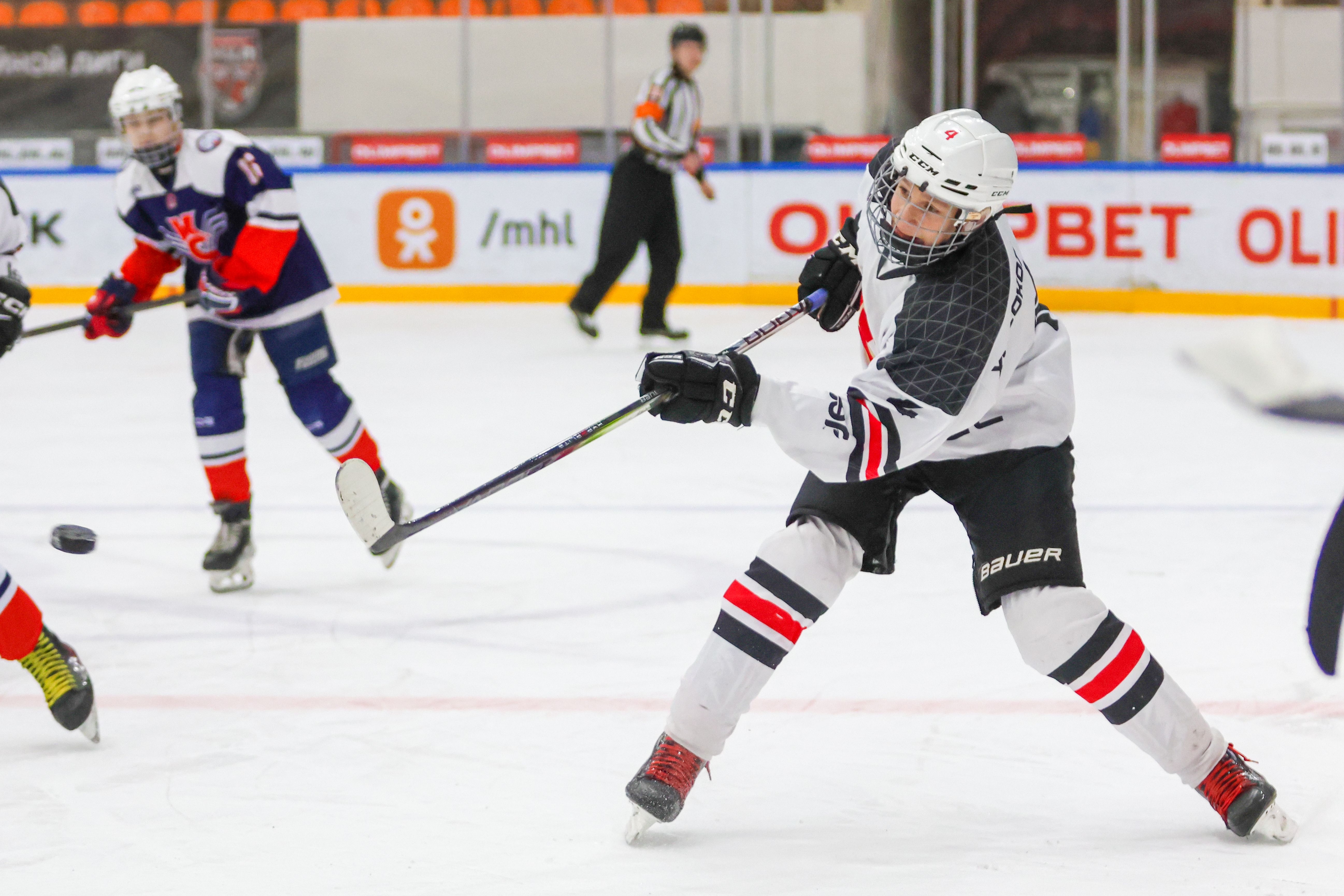 Фото: Крылья Советов-2011 – Сокол – 6:1