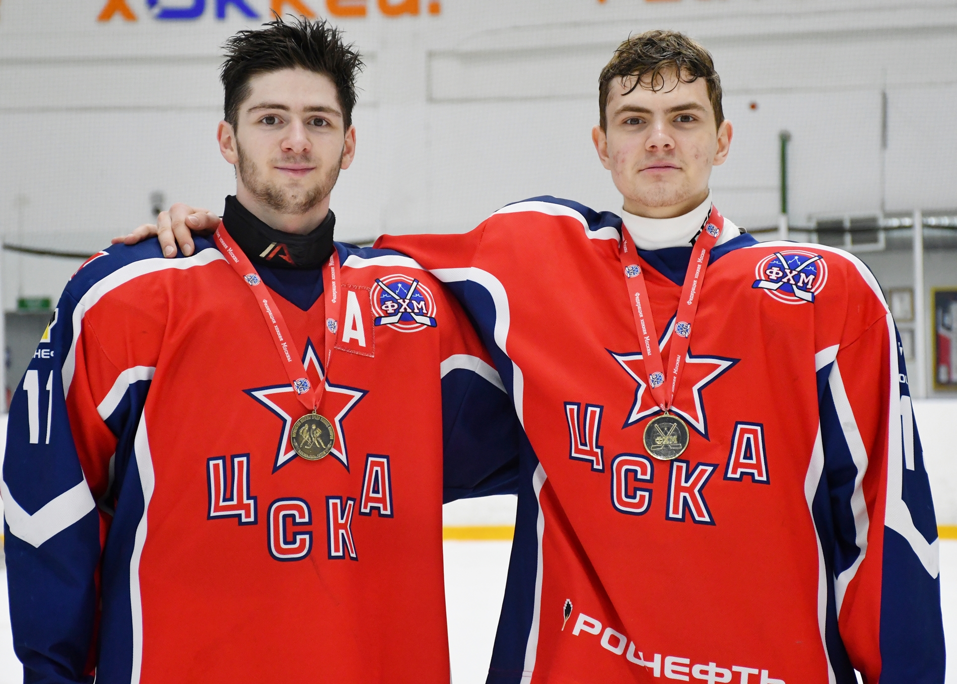 Фото: Награждение команды ЦСКА – бронзовых призёров Первенства Москвы среди команд юниоров