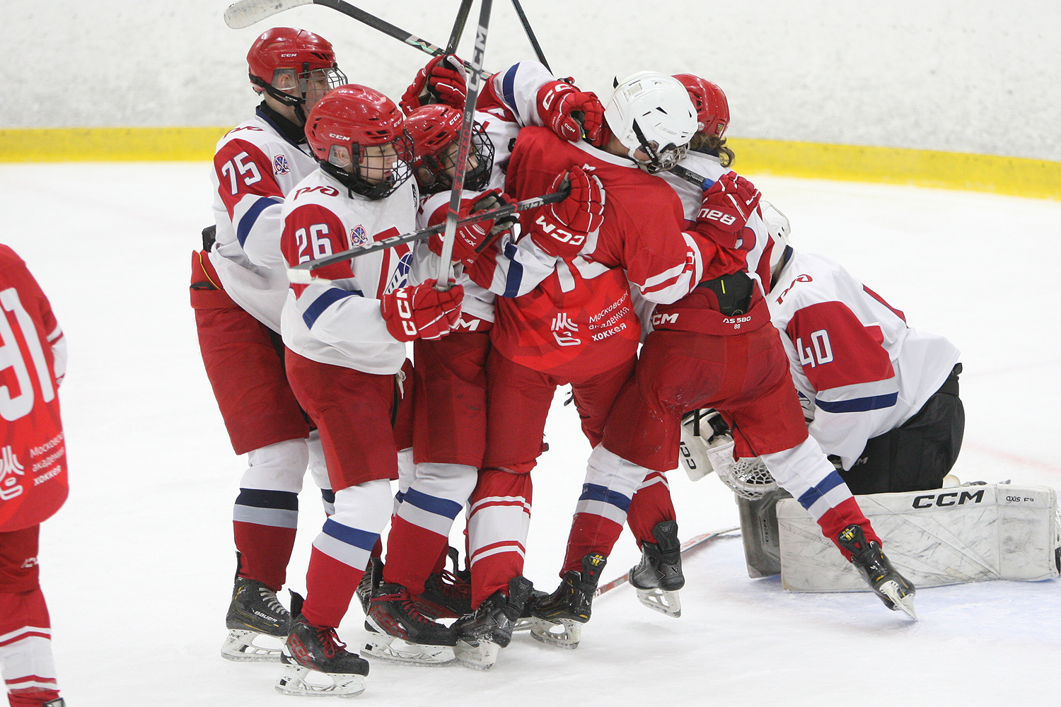 Фото: МАХ-2012 – Локомотив – 1:2 ПБ