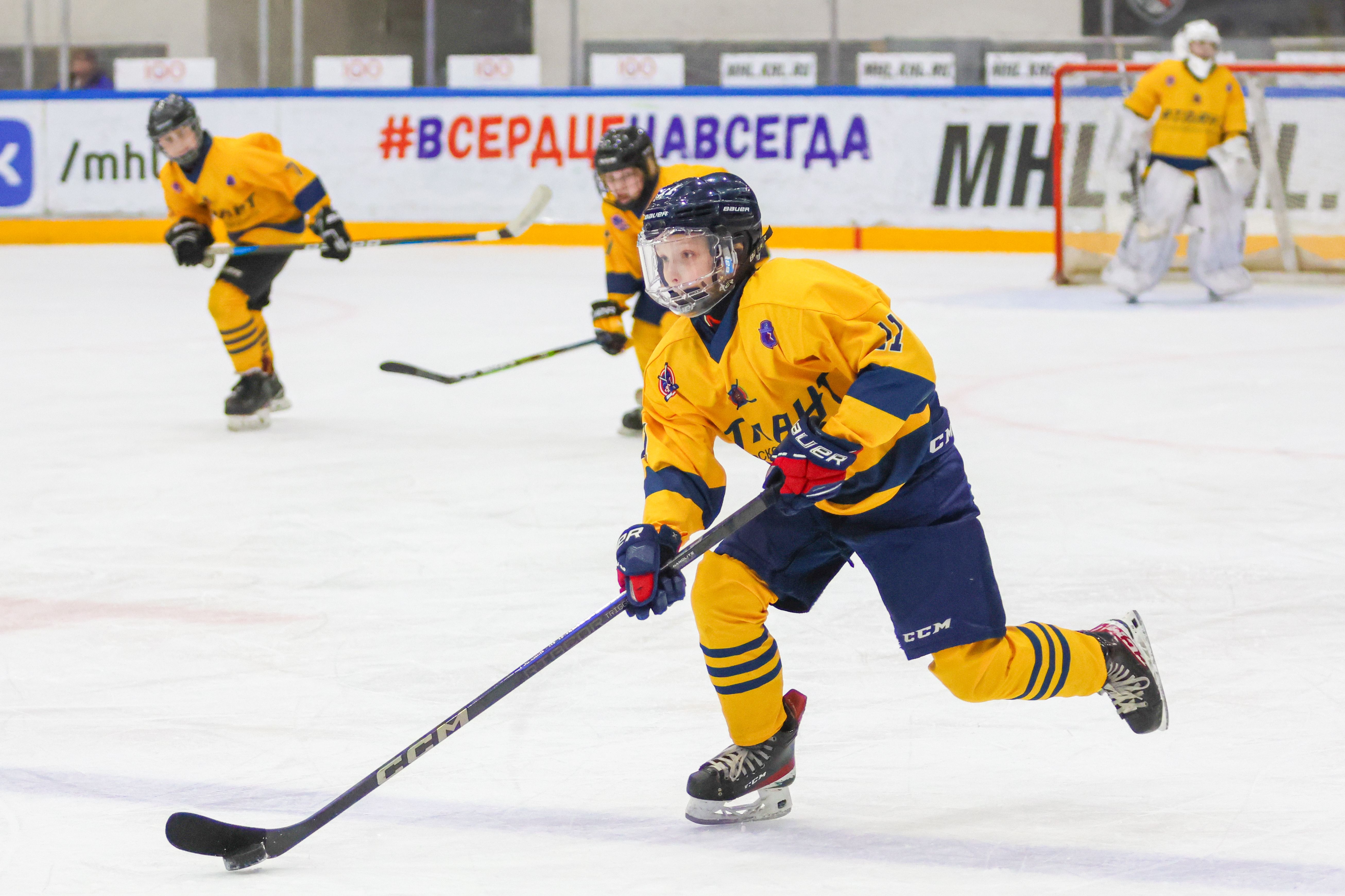 Фото: Крылья Советов-2014 – Атлант – 12:3