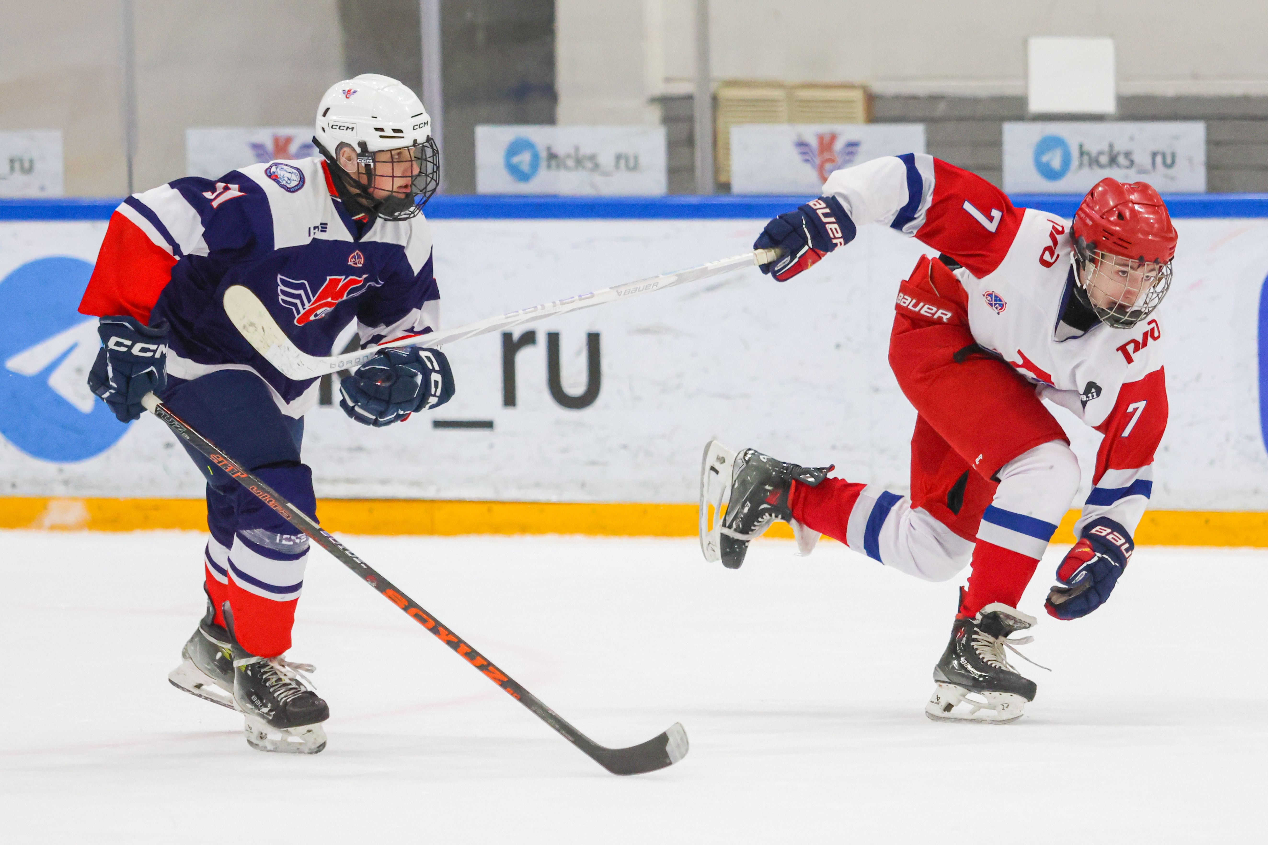 Фото: Крылья Советов-2009 – Локомотив-2004 – 5:4