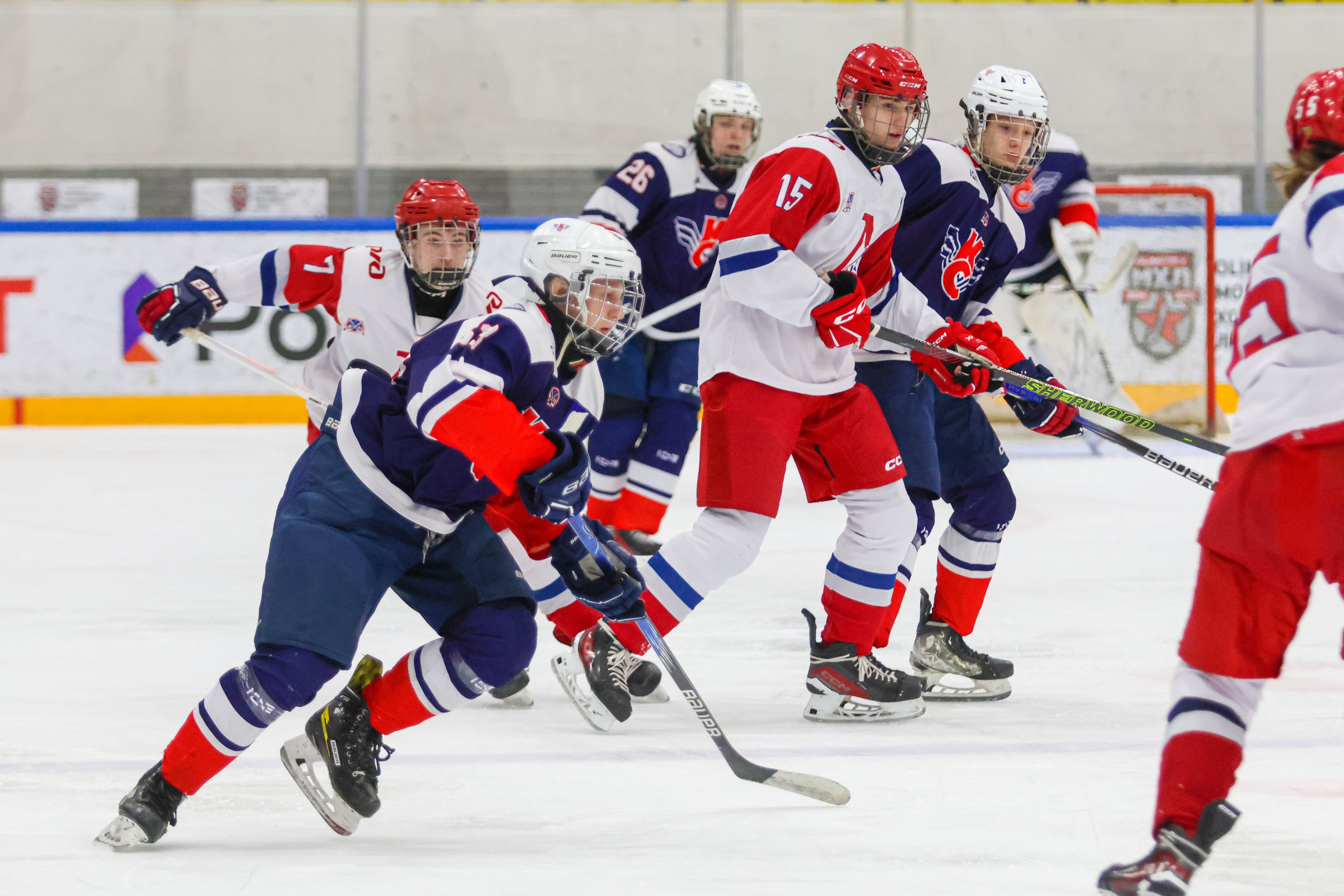 Фото: Крылья Советов-2009 – Локомотив-2004 – 5:4