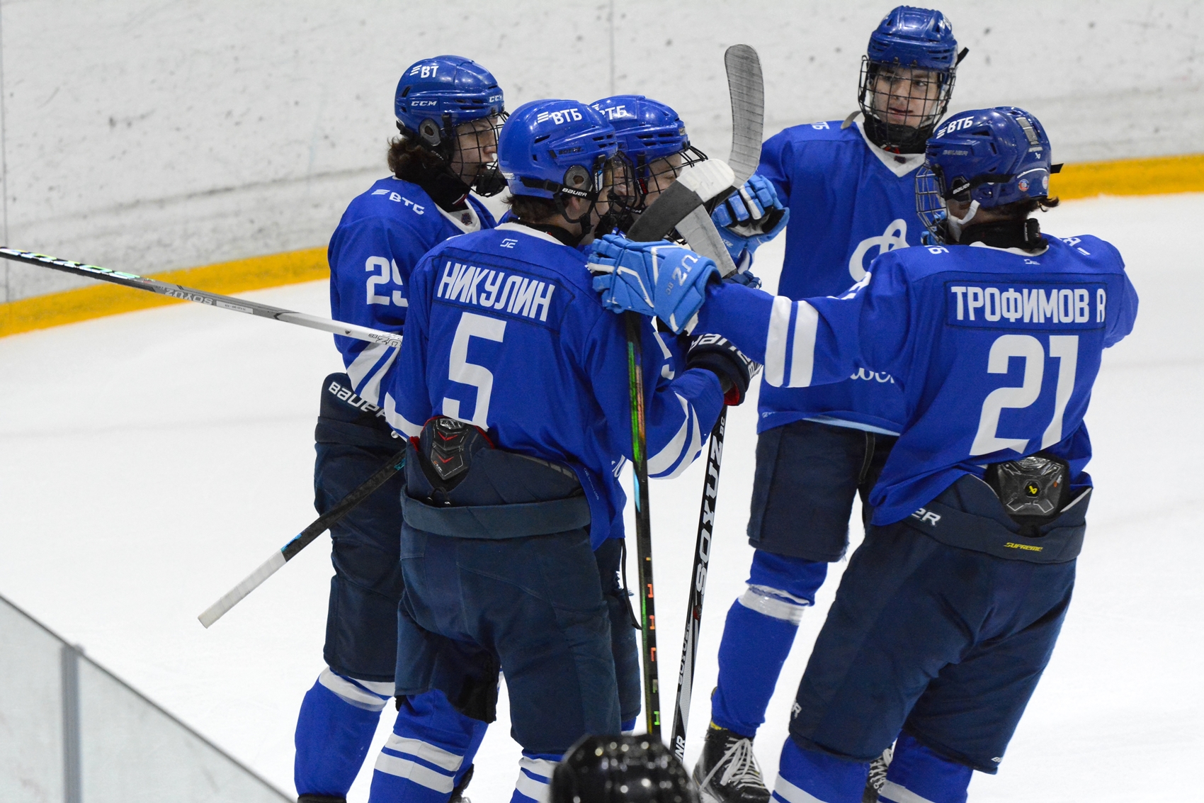 Фото: Динамо-2010 – АКМ – 4:1 Алина Сидорова