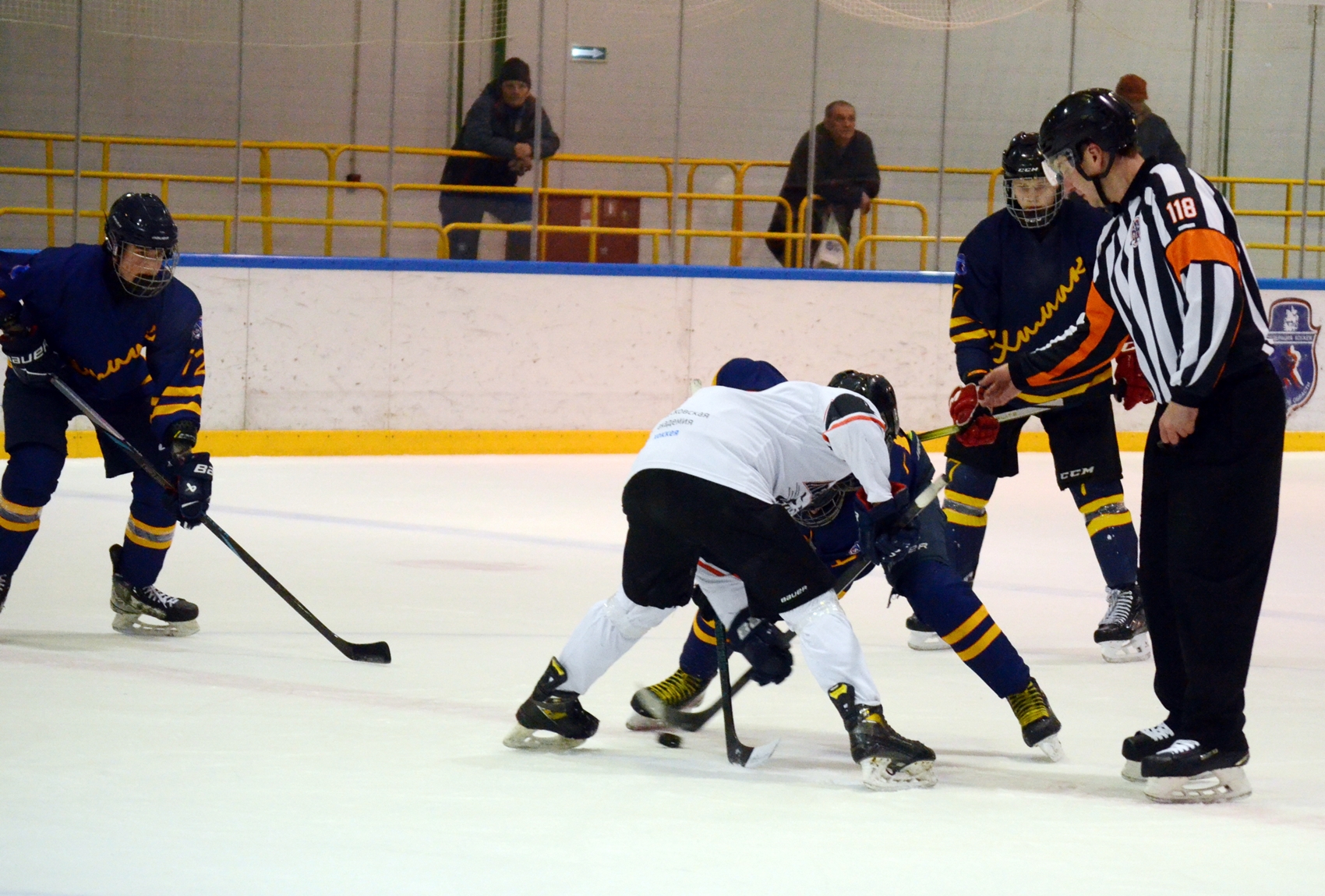 Фото: Химик-2009 – Снежные Барсы – 9:2