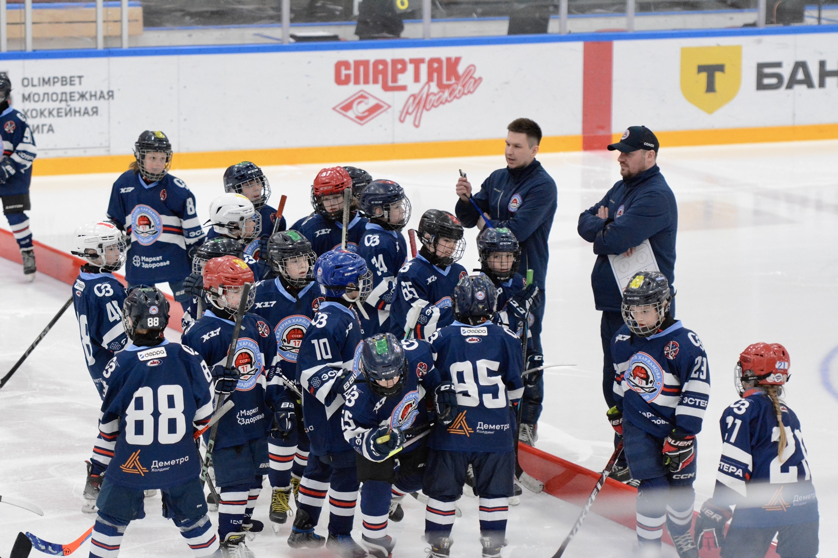 Фото: Академия Харламова-2015 – Локомотив-2004 – 7:15 
