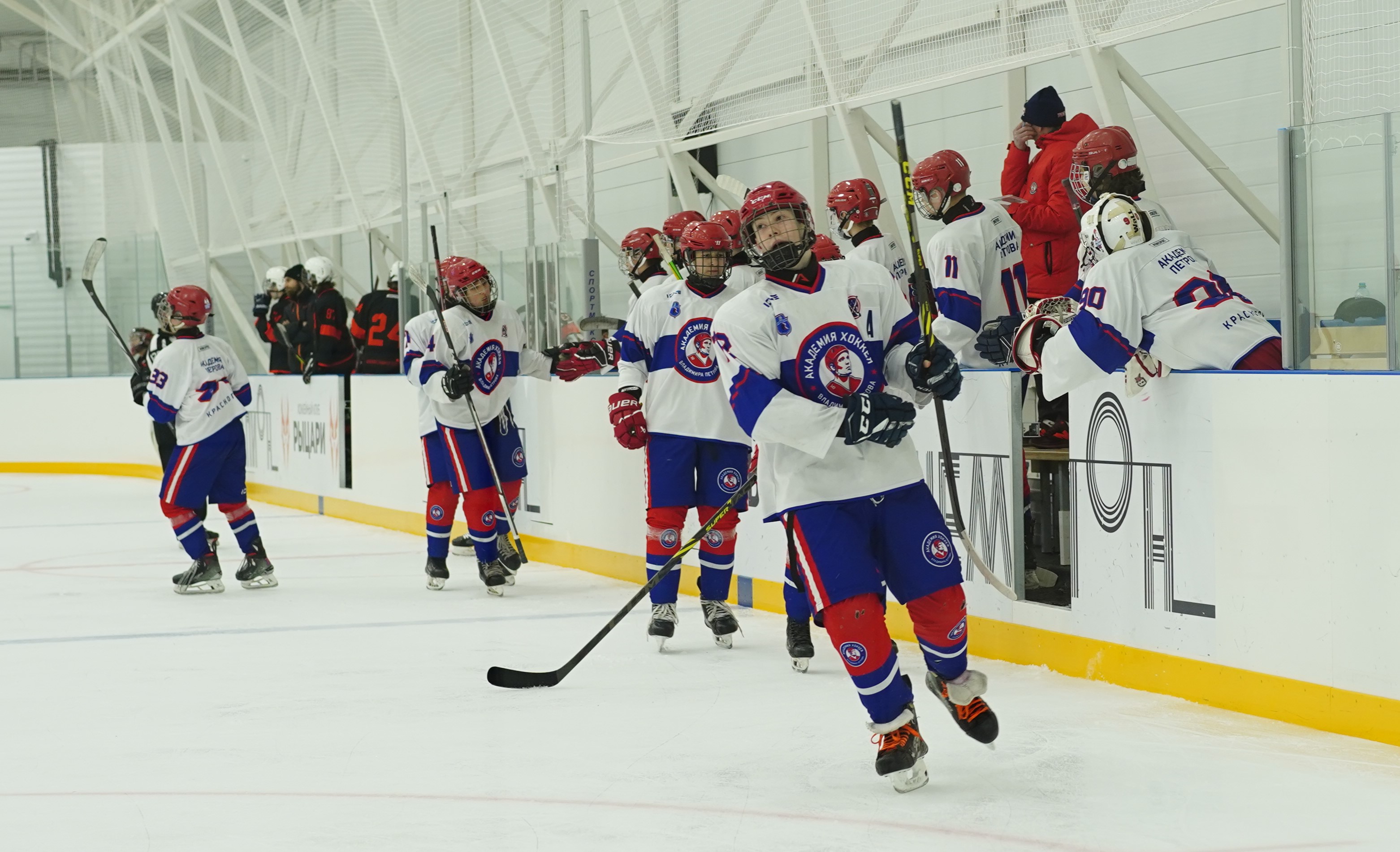 Фото: Чемпион-2010 – Академия Петрова – 5:11 