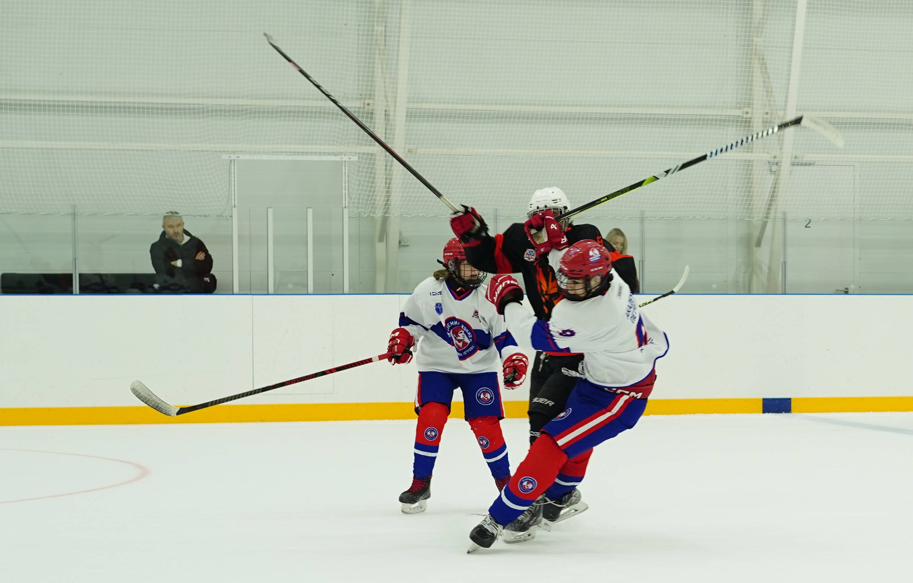 Фото: Чемпион-2010 – Академия Петрова – 5:11 