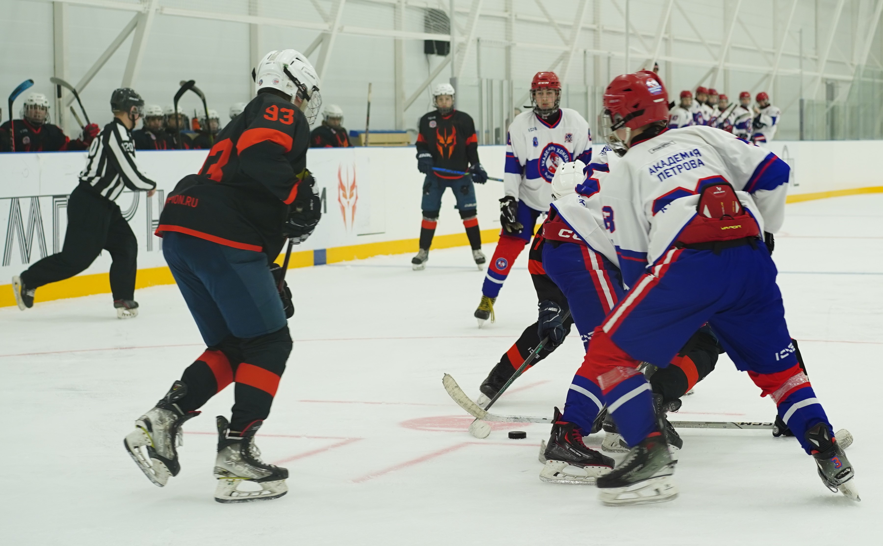 Фото: Чемпион-2010 – Академия Петрова – 5:11 