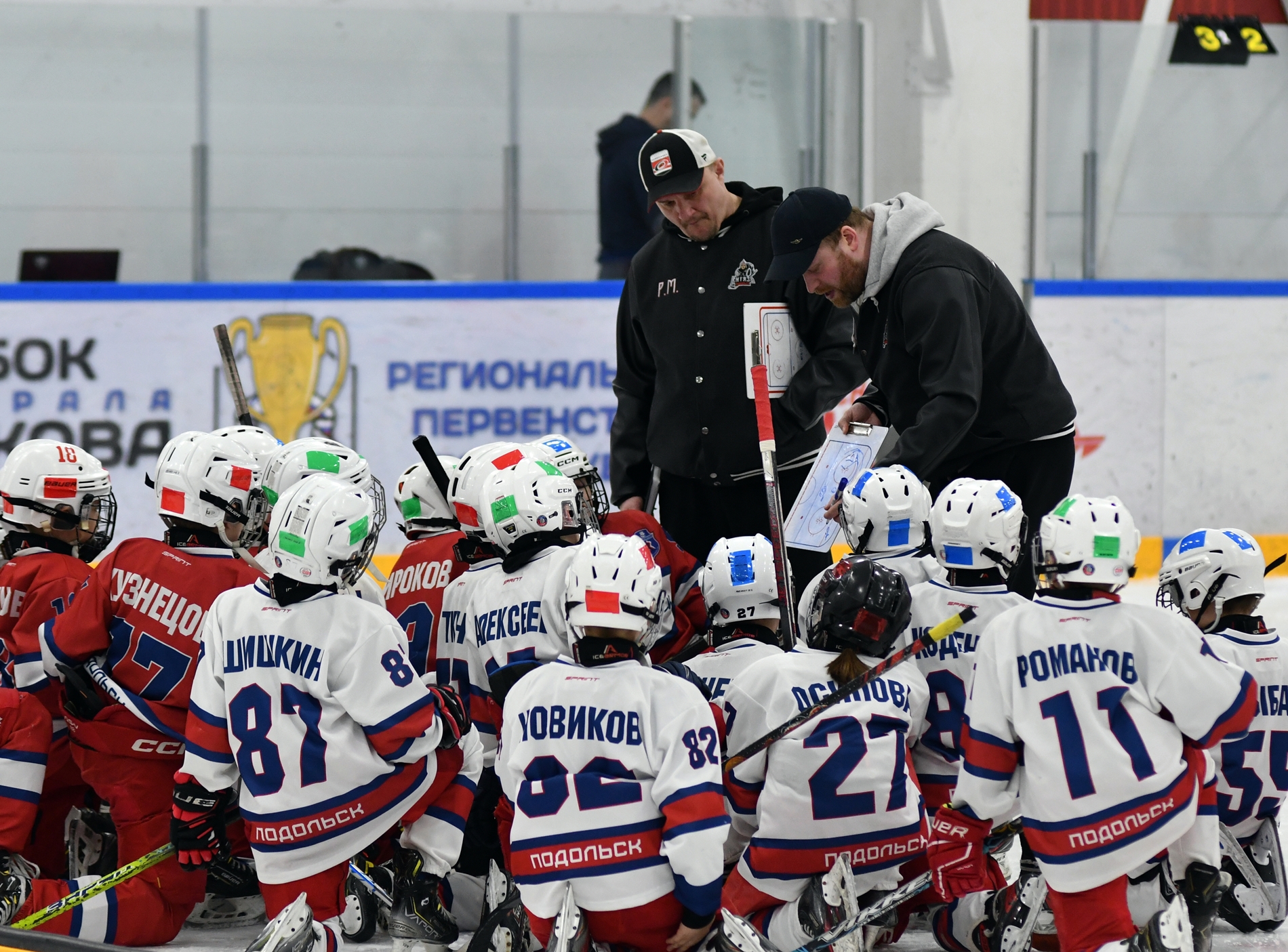 Фото: Кубок ФХМ среди команд 2016 года, второй этап. Арена Арктика