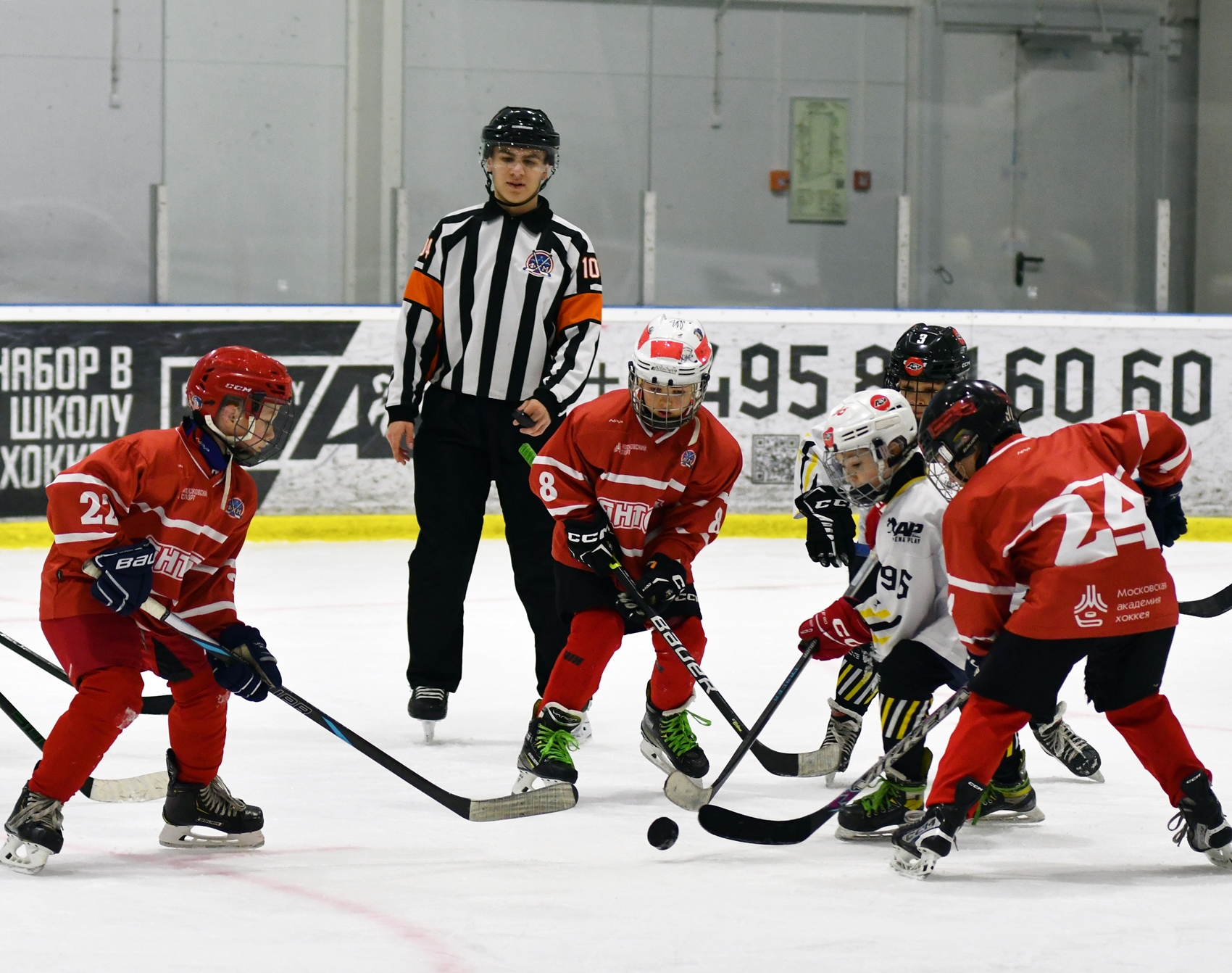 Фото: Кубок ФХМ среди команд 2016 года, второй этап. Arena Play Север