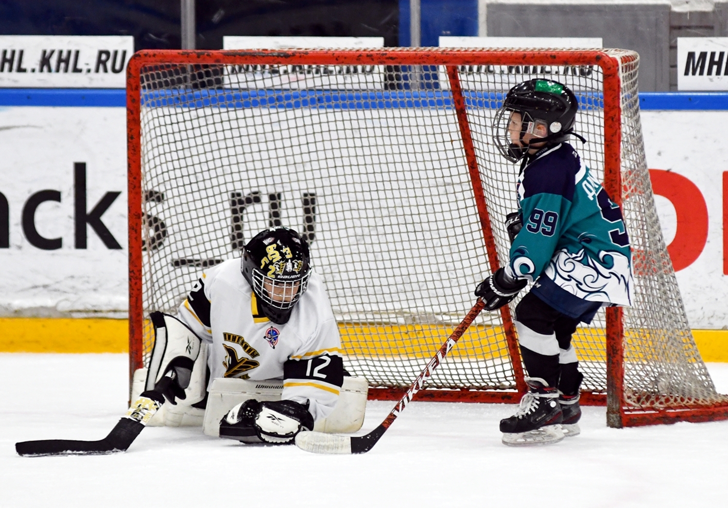 Фото: Кубок ФХМ среди команд 2016 года, плей-офф второго этапа. Арена Крылья Советов