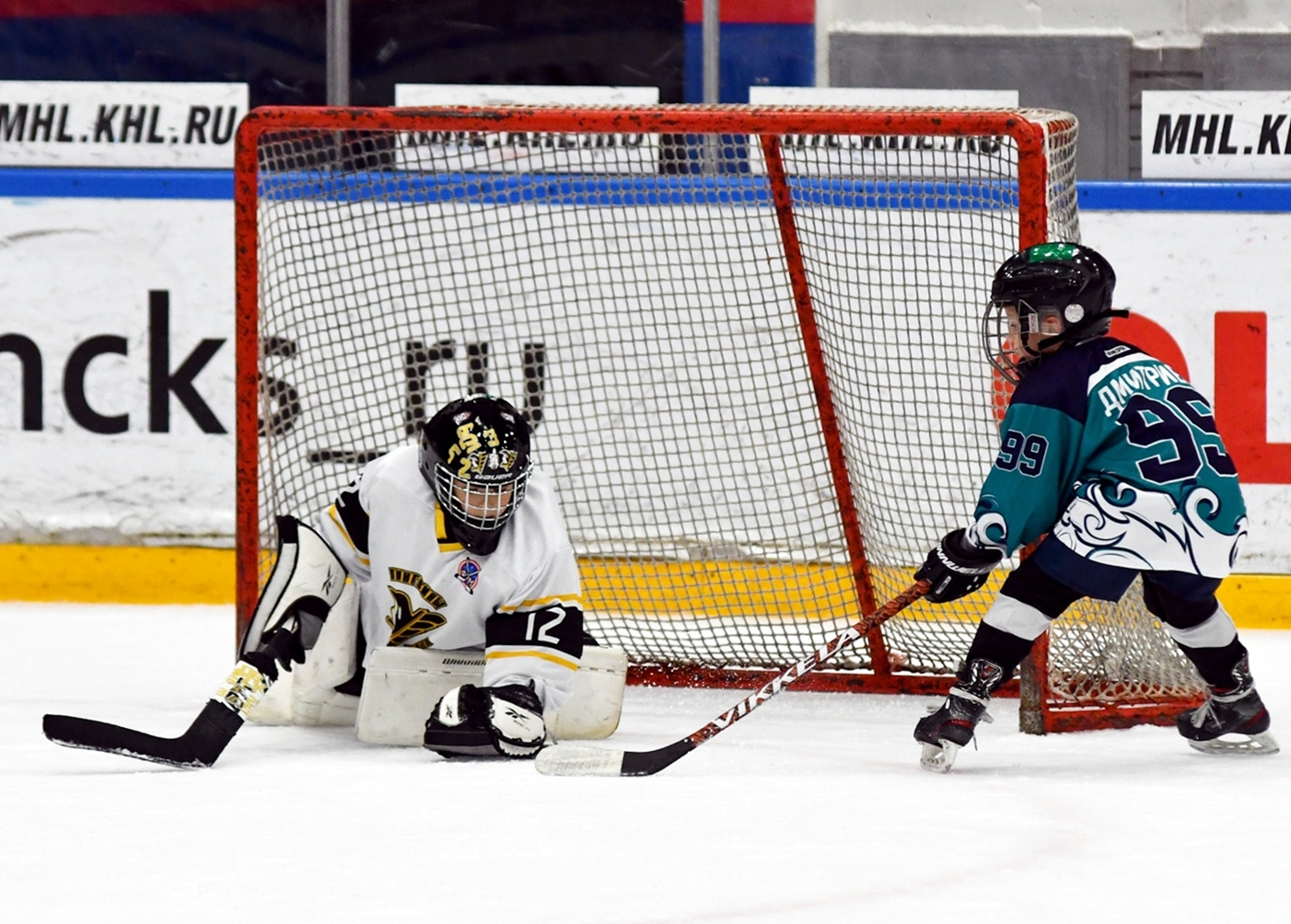 Фото: Кубок ФХМ среди команд 2016 года, плей-офф второго этапа. Арена Крылья Советов