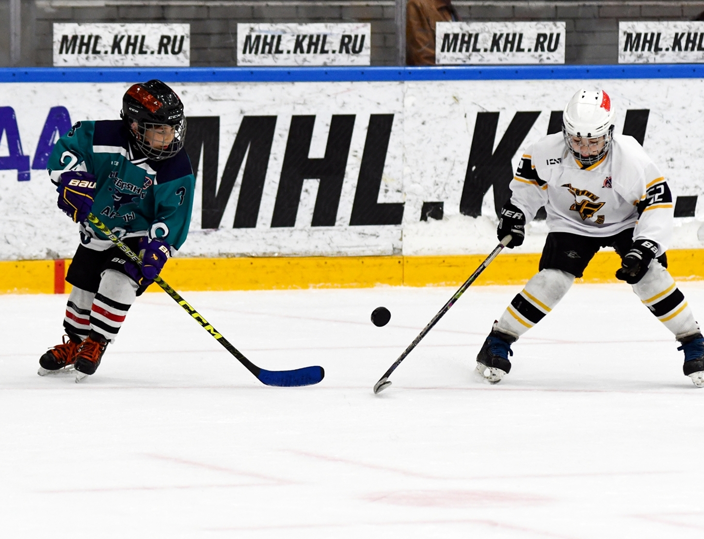 Фото: Кубок ФХМ среди команд 2016 года, плей-офф второго этапа. Арена Крылья Советов