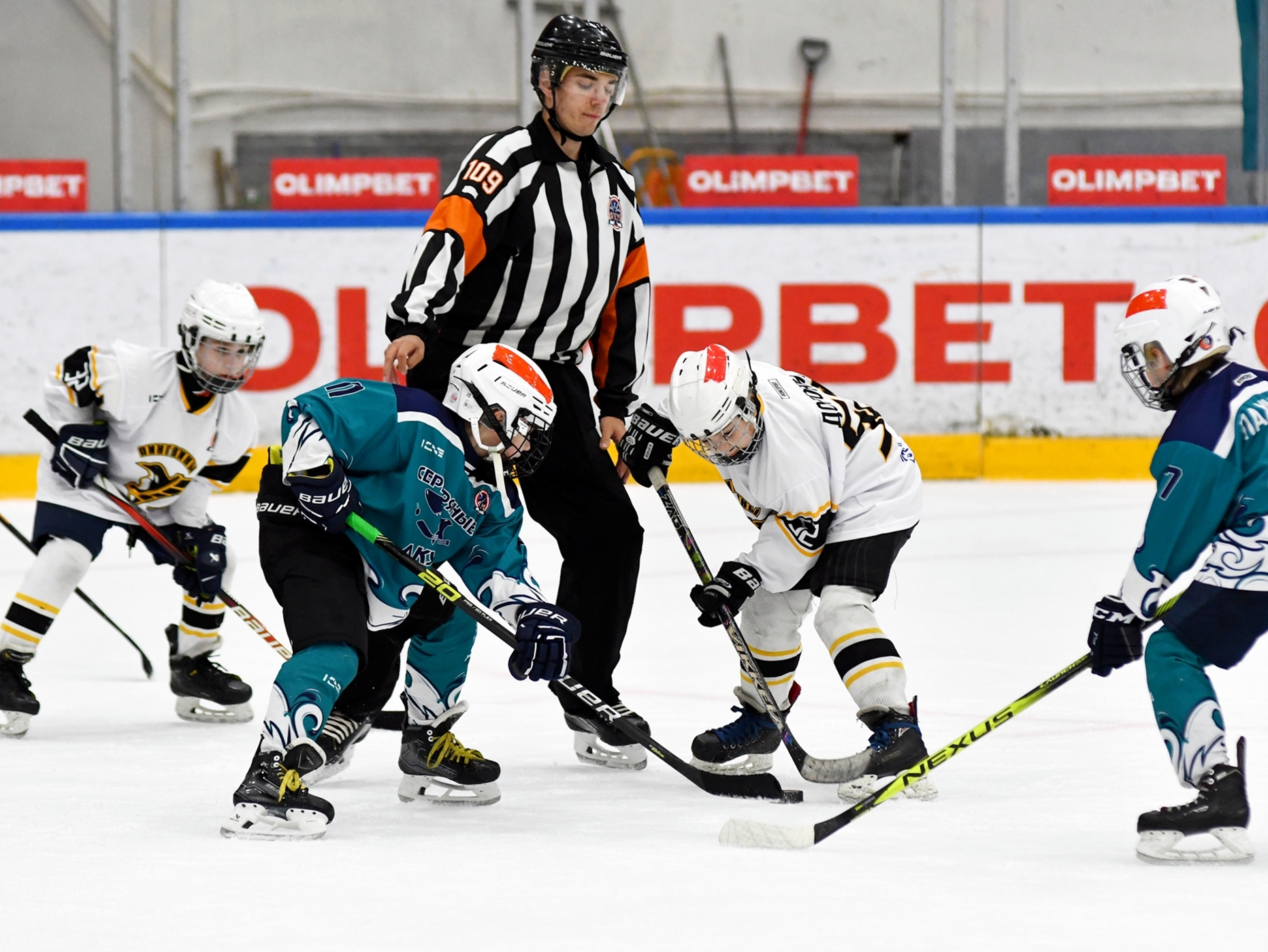 Фото: Кубок ФХМ среди команд 2016 года, плей-офф второго этапа. Арена Крылья Советов