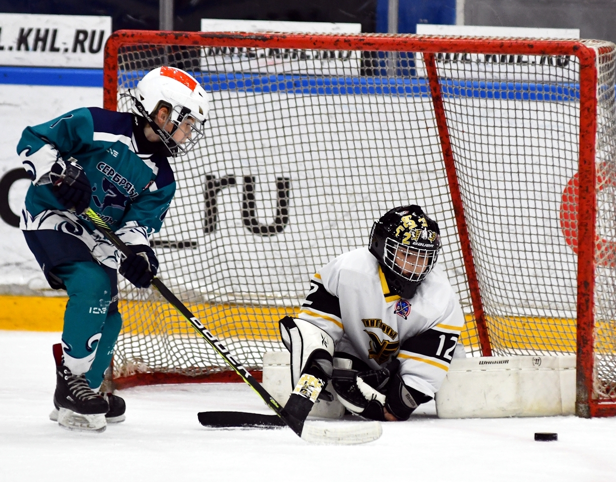 Фото: Кубок ФХМ среди команд 2016 года, плей-офф второго этапа. Арена Крылья Советов