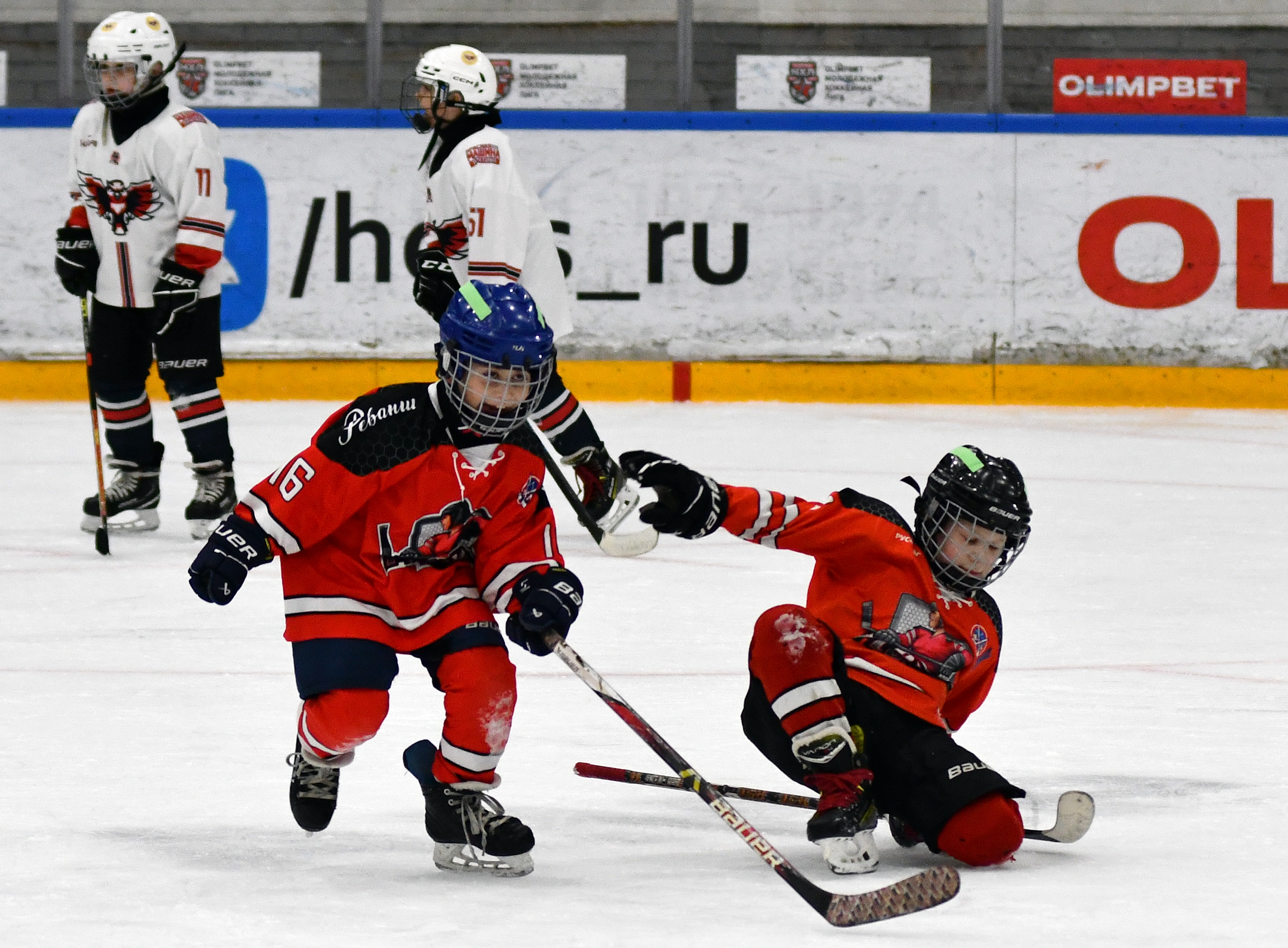 Фото: Кубок ФХМ среди команд 2016 года, плей-офф второго этапа. Арена Крылья Советов