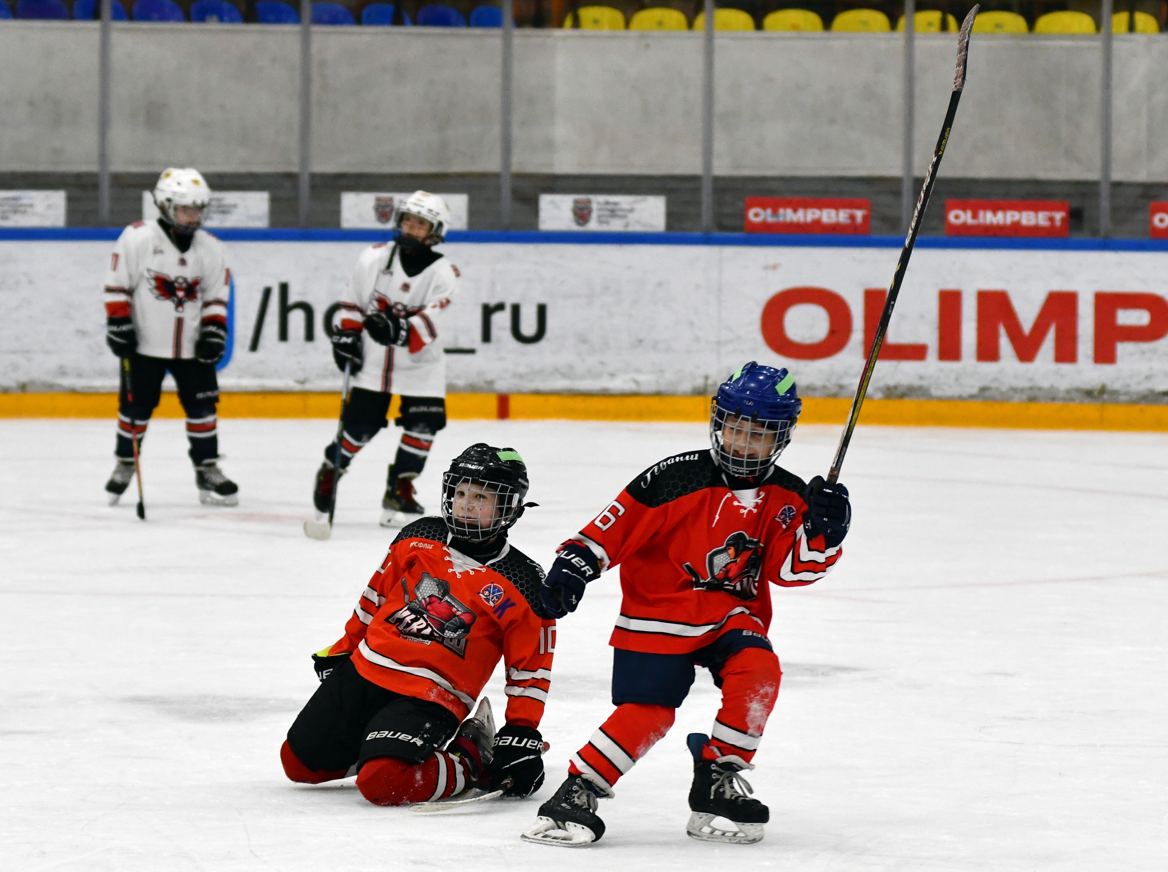 Фото: Кубок ФХМ среди команд 2016 года, плей-офф второго этапа. Арена Крылья Советов