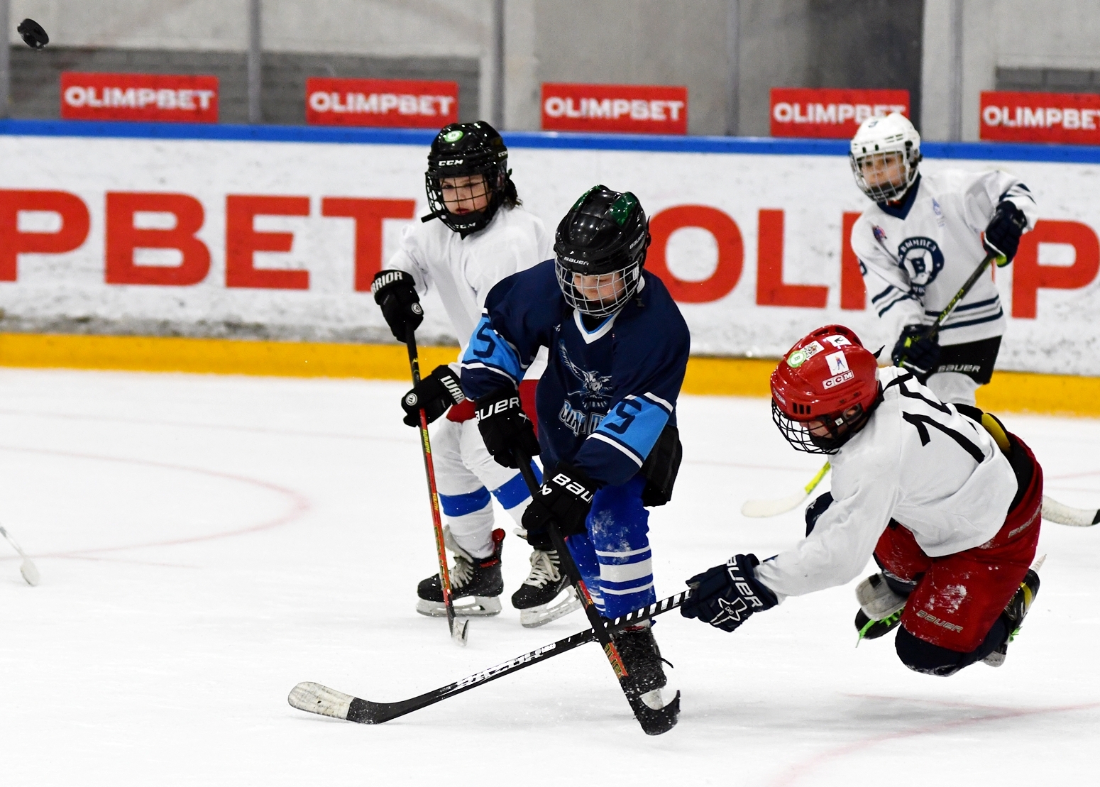 Фото: Кубок ФХМ среди команд 2016 года, плей-офф второго этапа. Арена Крылья Советов