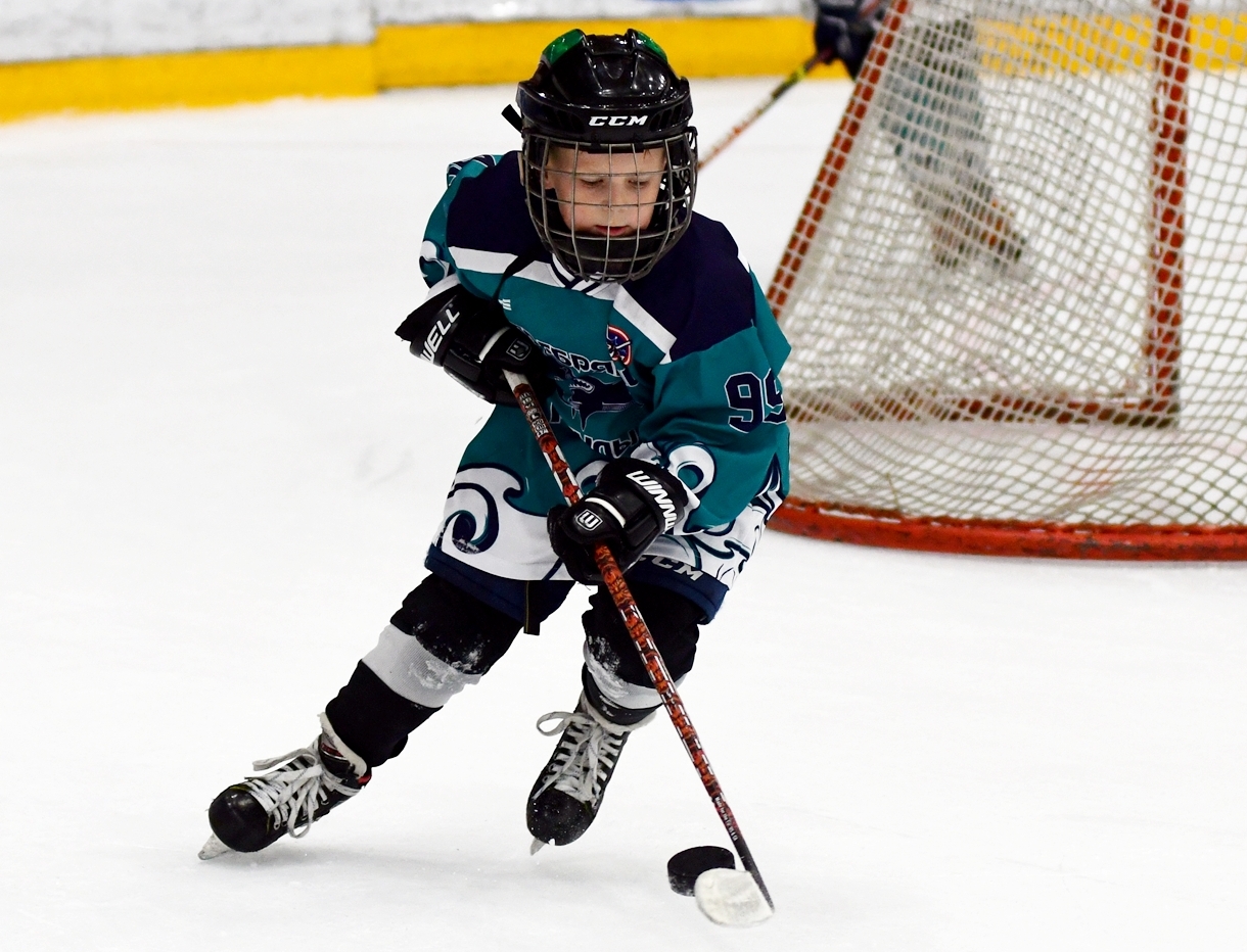 Фото: Кубок ФХМ среди команд 2016 года, плей-офф второго этапа. Арена Крылья Советов