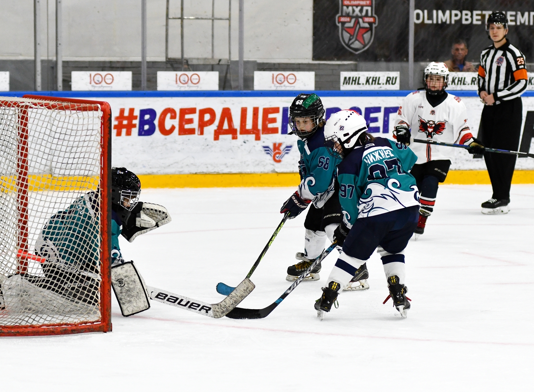 Фото: Кубок ФХМ среди команд 2016 года, плей-офф второго этапа. Арена Крылья Советов