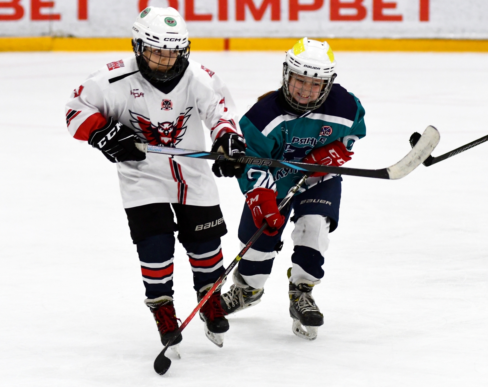 Фото: Кубок ФХМ среди команд 2016 года, плей-офф второго этапа. Арена Крылья Советов