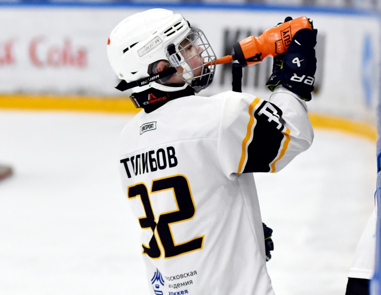 Фото: Кубок ФХМ среди команд 2016 года, плей-офф второго этапа. Арена Крылья Советов