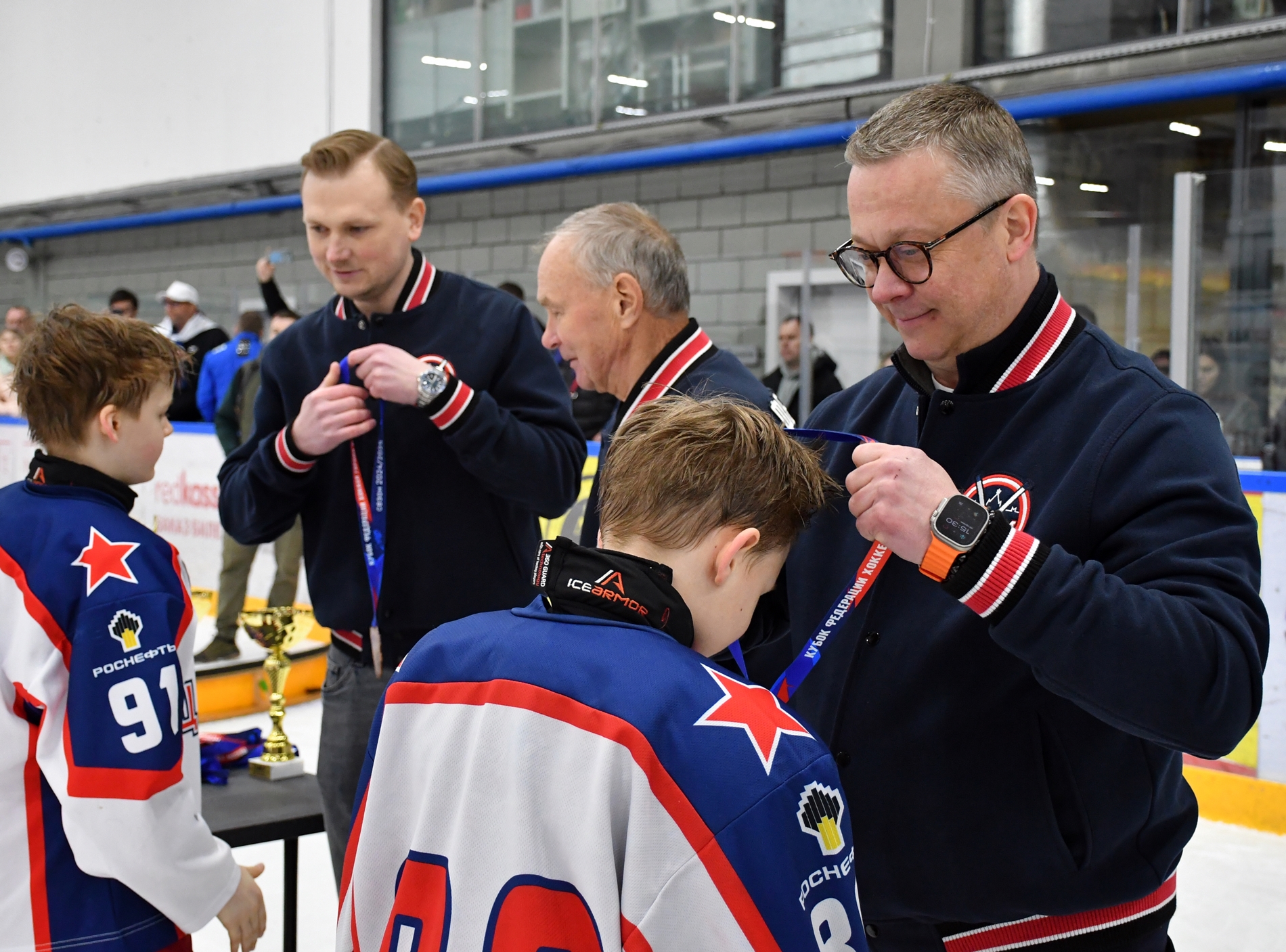 Фото: Награждение призёров второго этапа Кубка ФХМ среди команд 2016 года