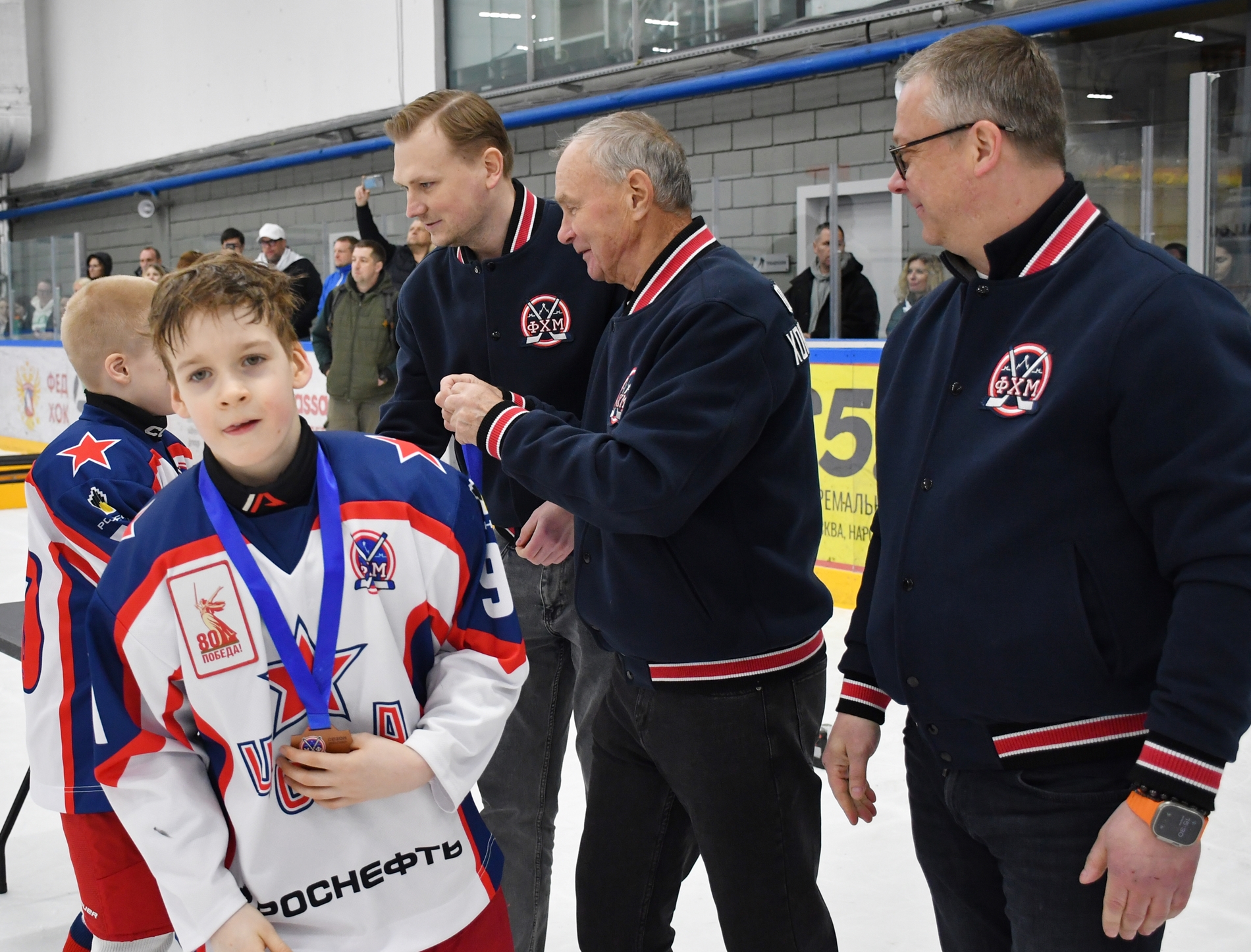 Фото: Награждение призёров второго этапа Кубка ФХМ среди команд 2016 года