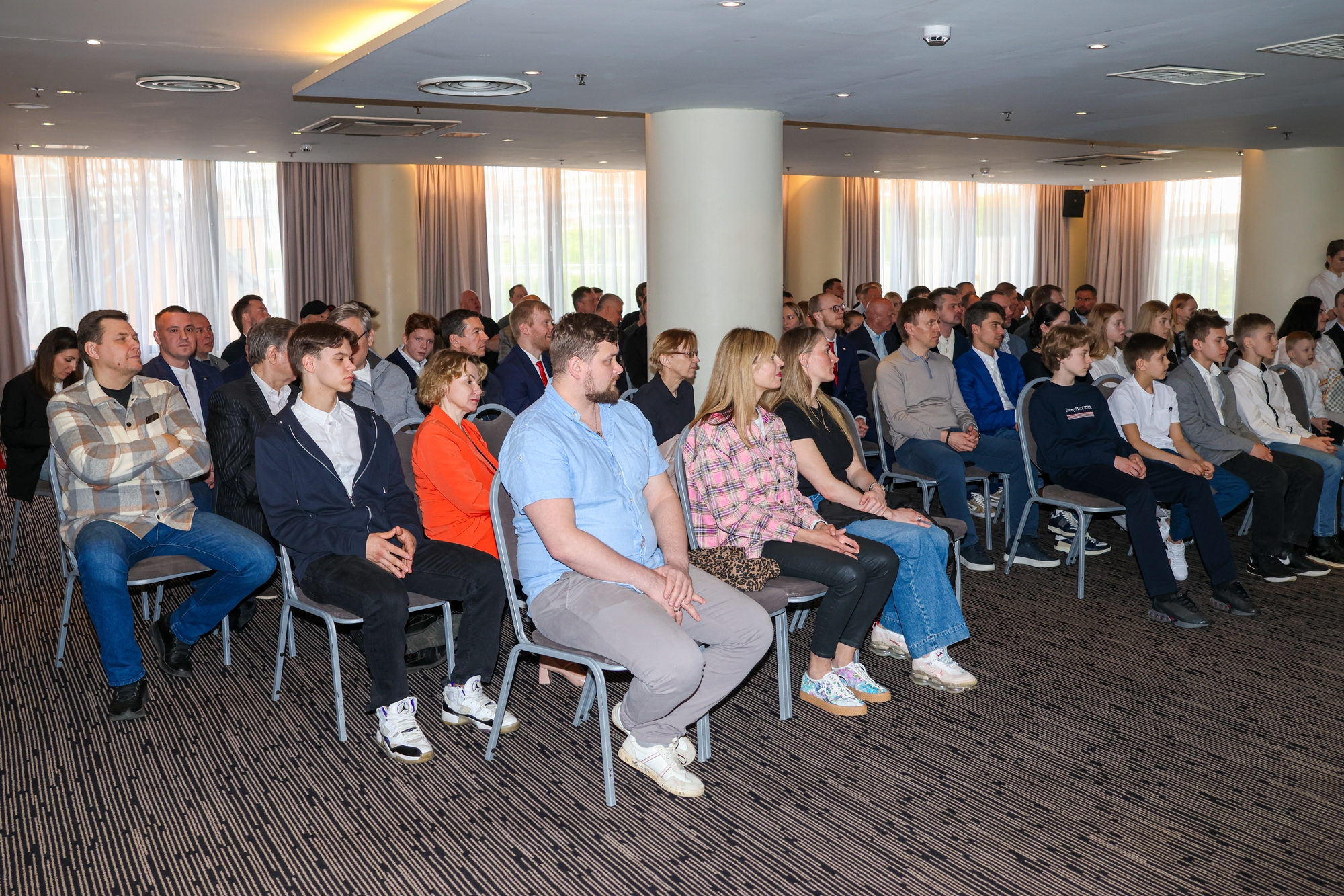 Фото: Церемония награждения победителей и призёров соревнований ФХМ