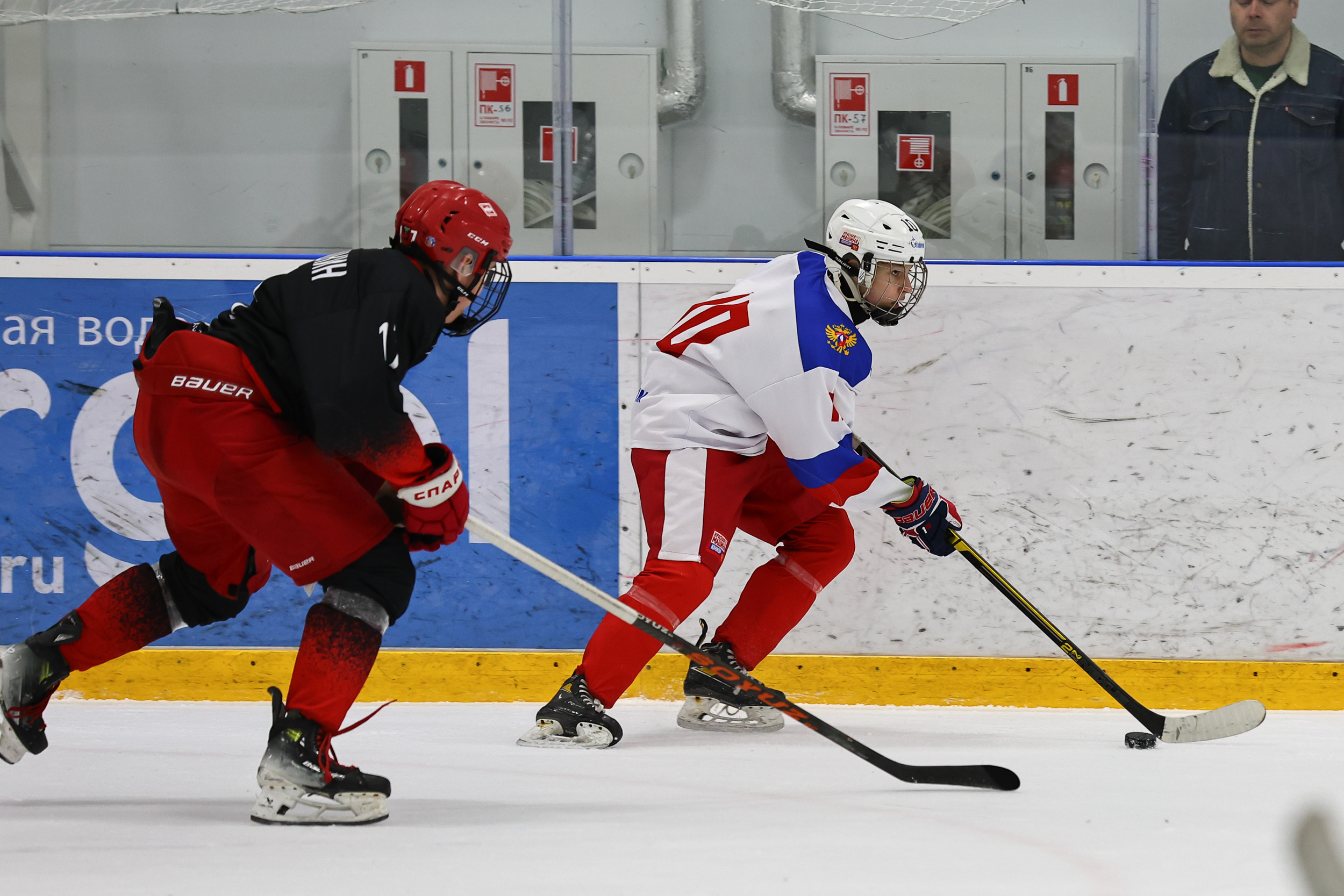 Фото: Спартак 2011 – Красная машина Юниор – 3:2 ПБ. Полуфинал плей-офф Первенства