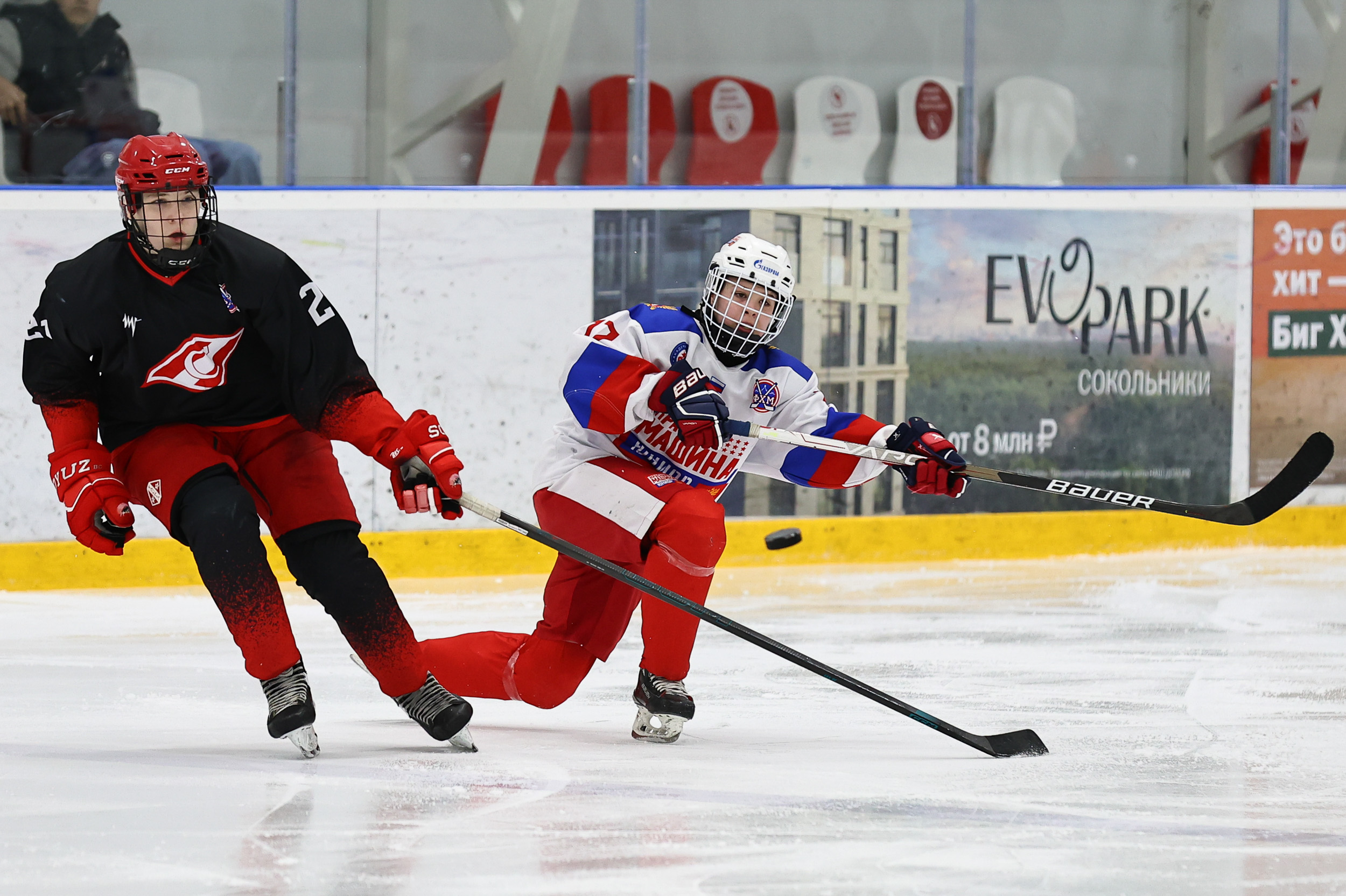 Фото: Спартак 2011 – Красная машина Юниор – 3:2 ПБ. Полуфинал плей-офф Первенства