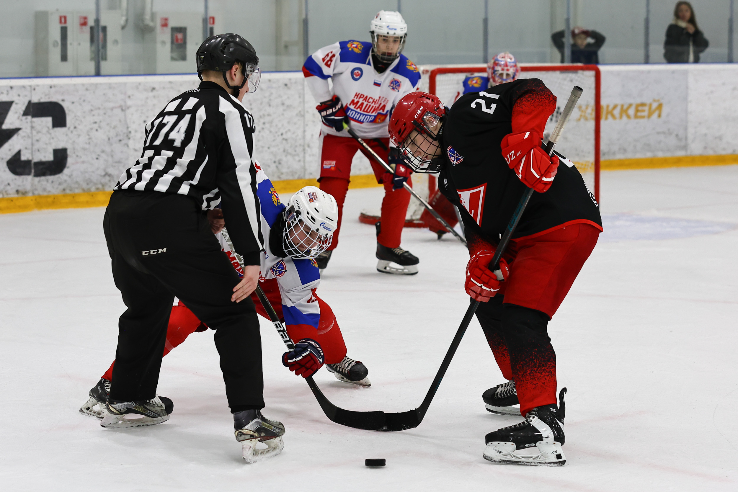 Фото: Спартак 2011 – Красная машина Юниор – 3:2 ПБ. Полуфинал плей-офф Первенства