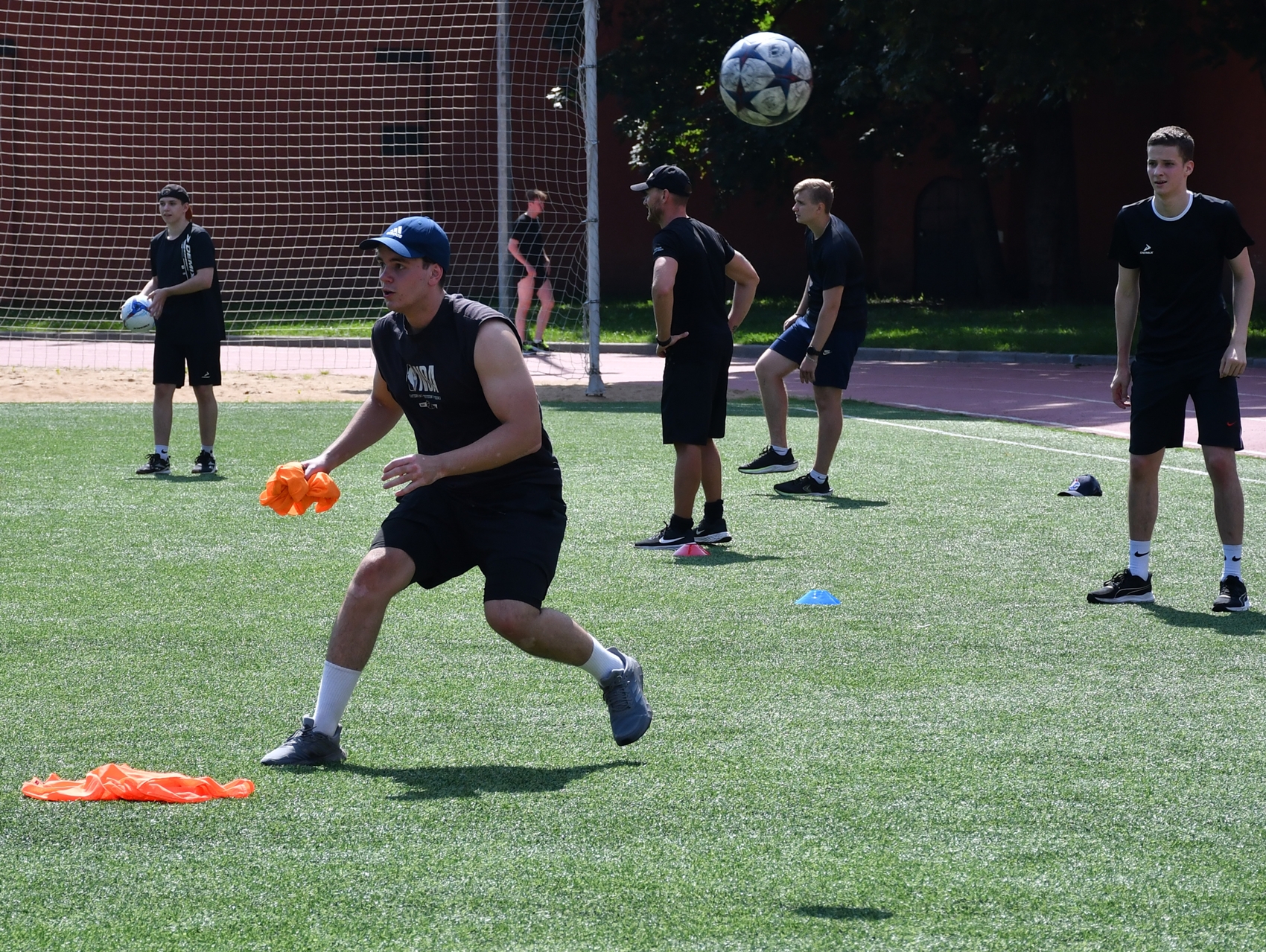 Фото: Сборы судей ФХМ, сдача нормативов на земле