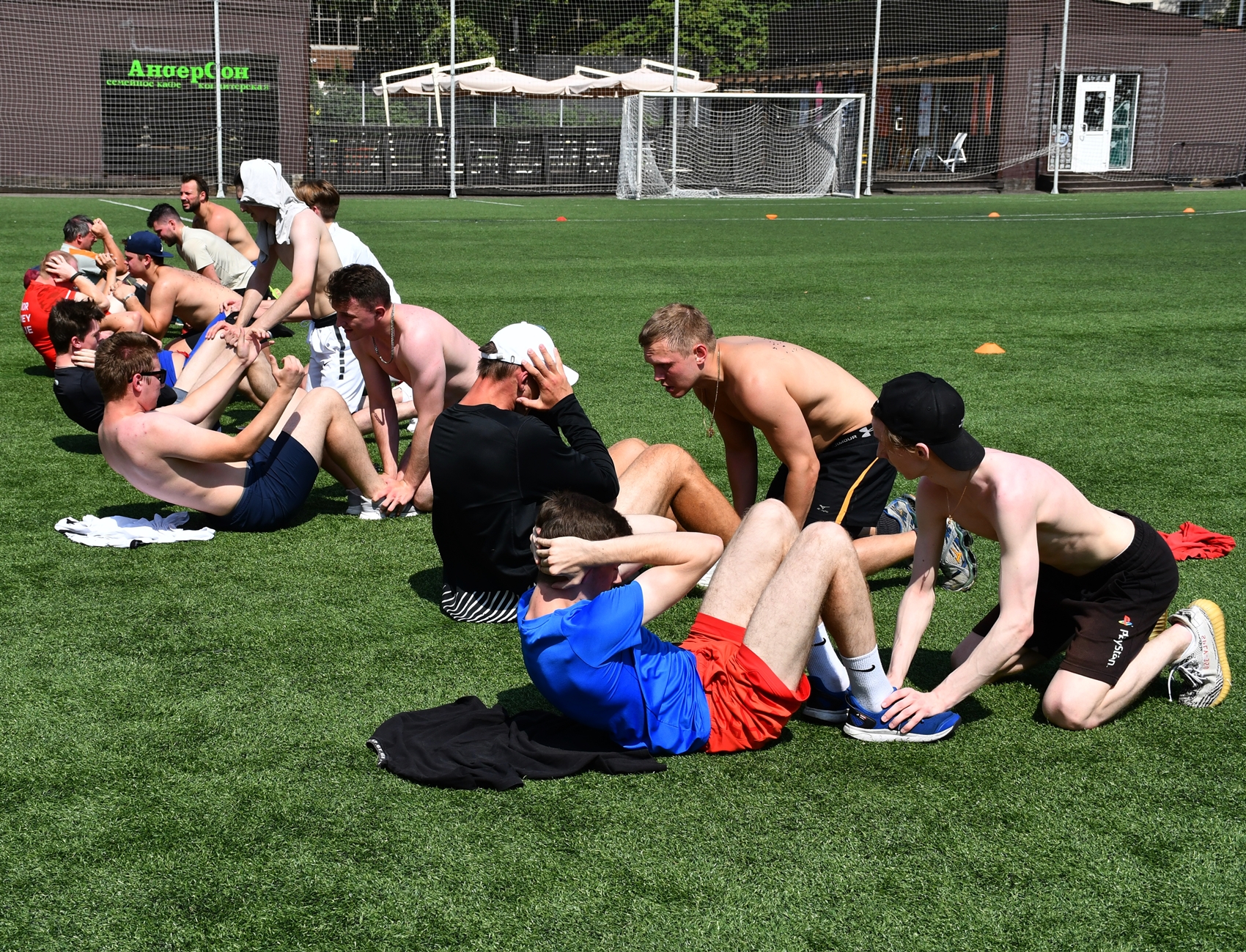 Фото: Сборы судей ФХМ, сдача нормативов на земле