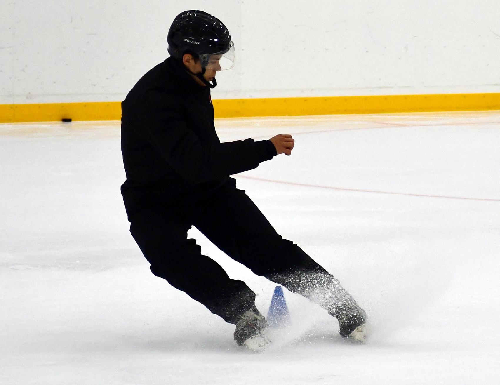 Фото: Сборы судей ФХМ, сдача нормативов на льду