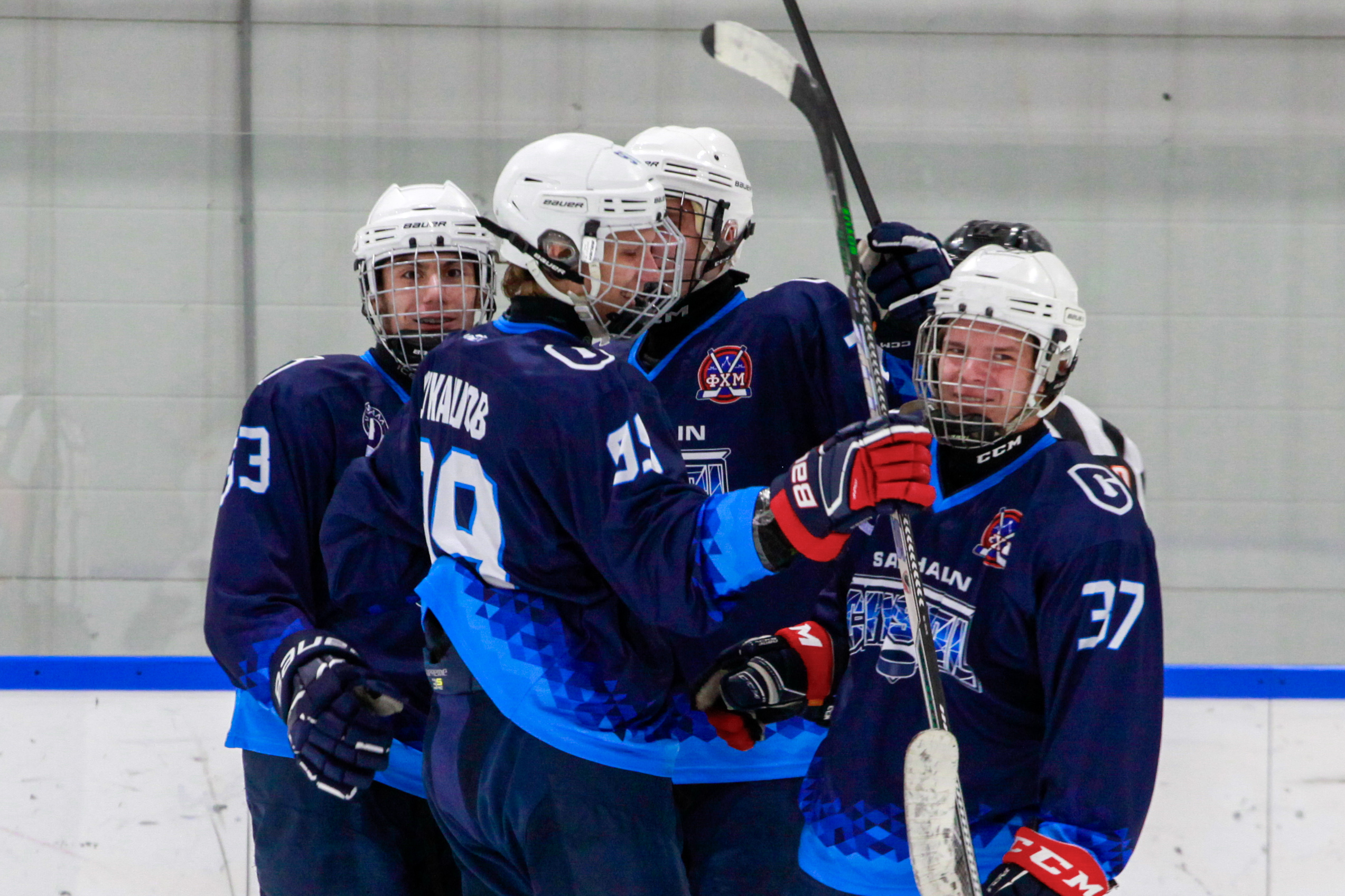 Фото: Кристалл-Сахалин - Атлант Юниоры