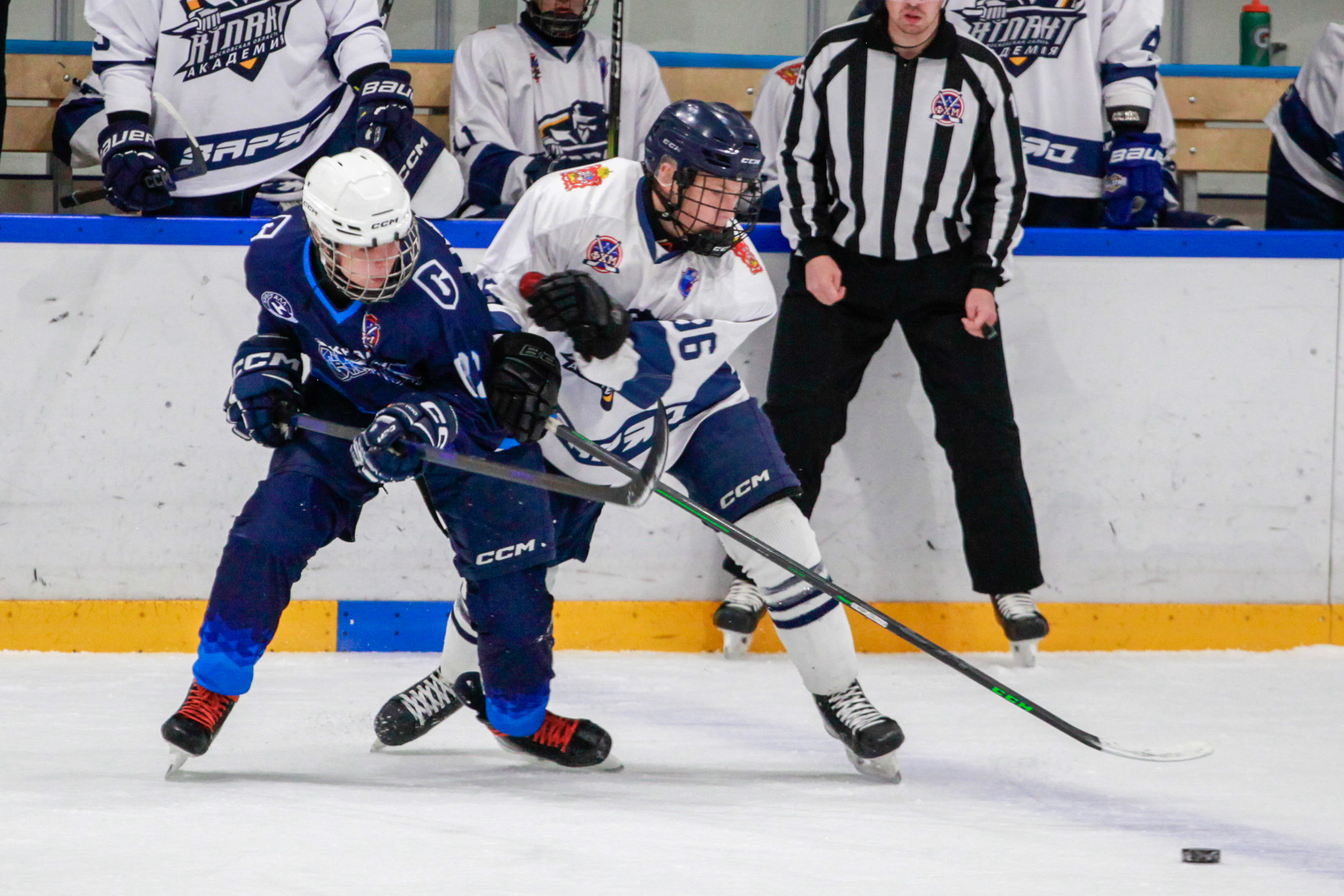 Фото: Кристалл-Сахалин - Атлант Юниоры