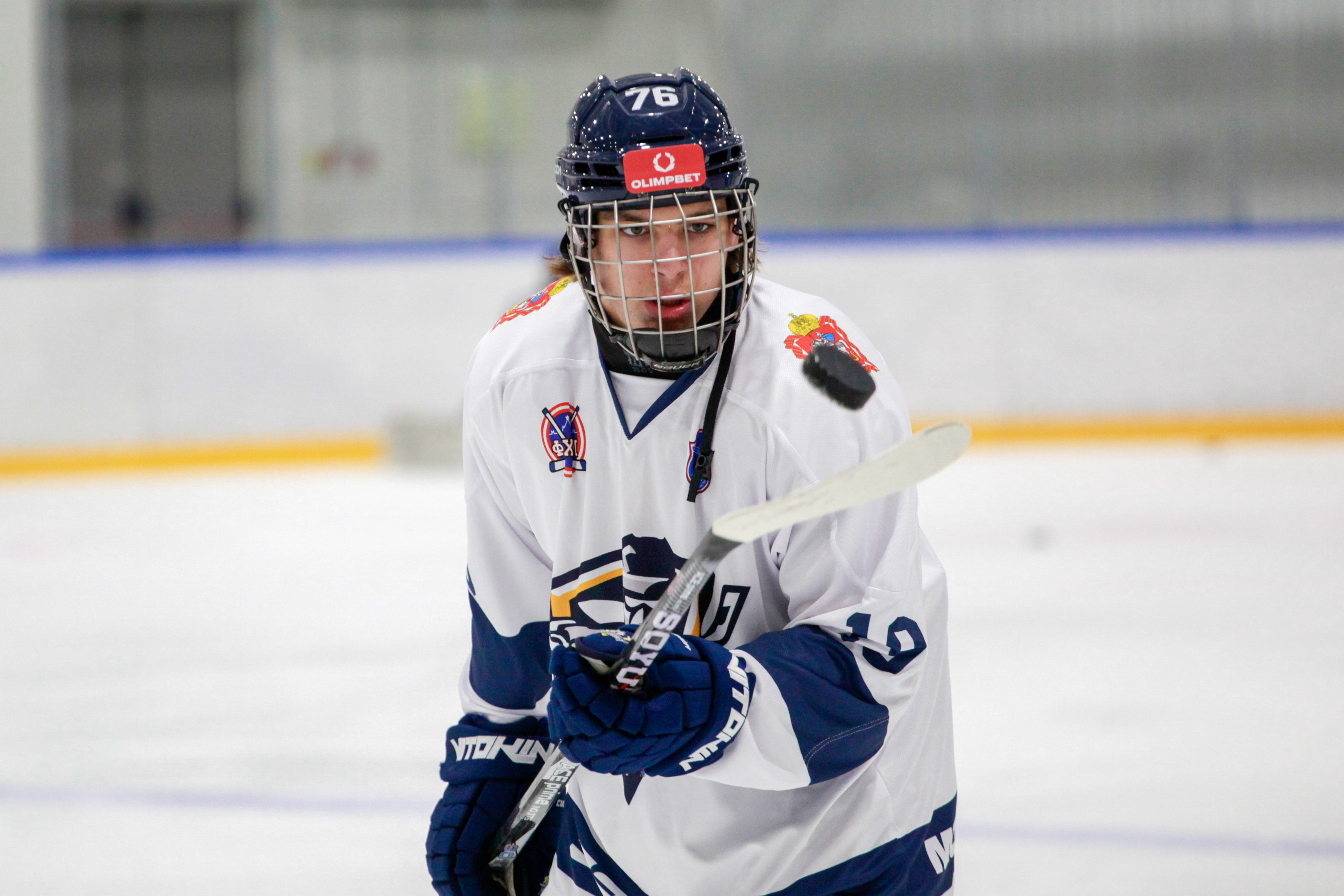 Фото: Кристалл-Сахалин - Атлант Юниоры