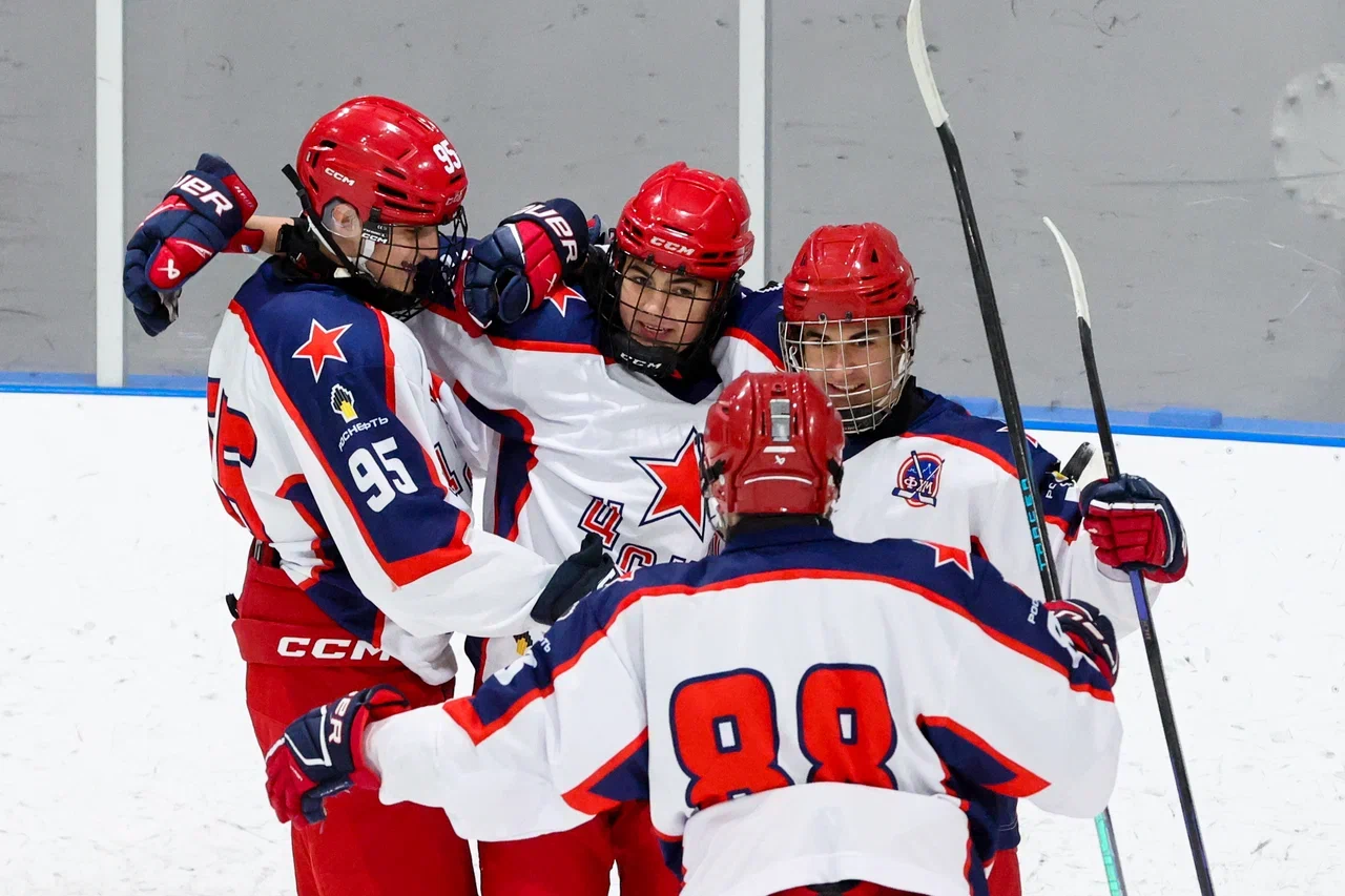 Фото: Локомотив - ЦСКА 2011