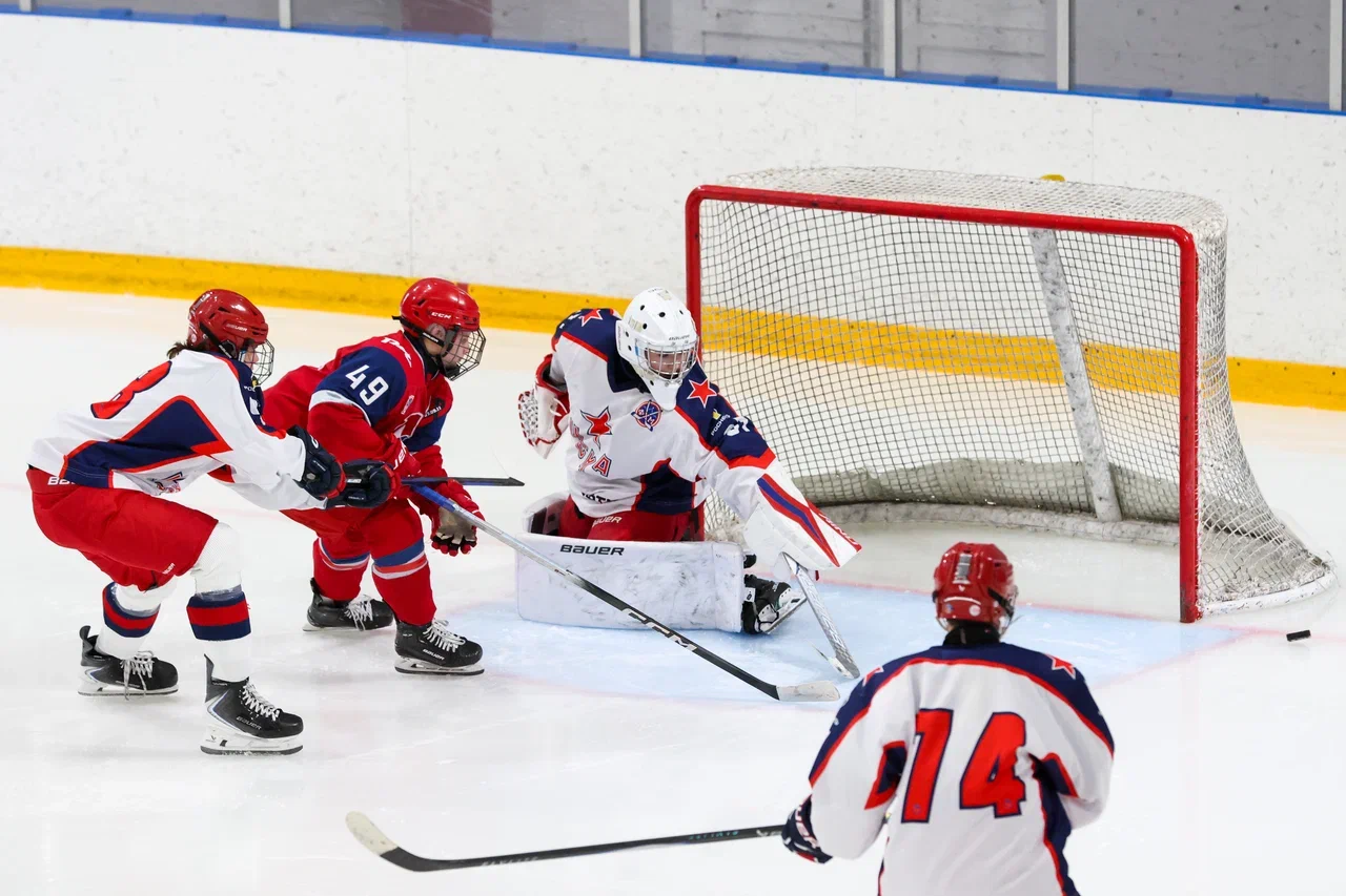 Фото: Локомотив - ЦСКА 2011