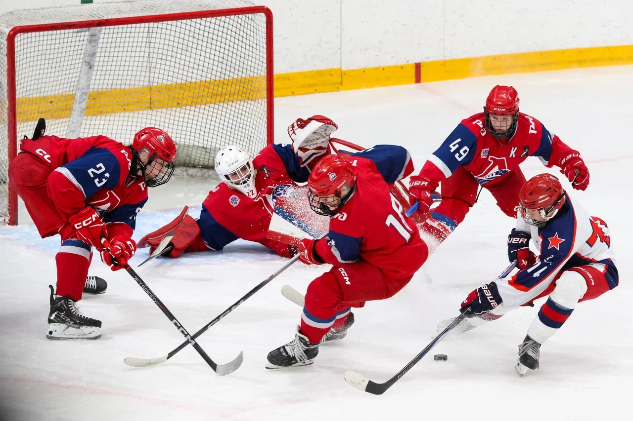 Фото: Локомотив - ЦСКА 2011