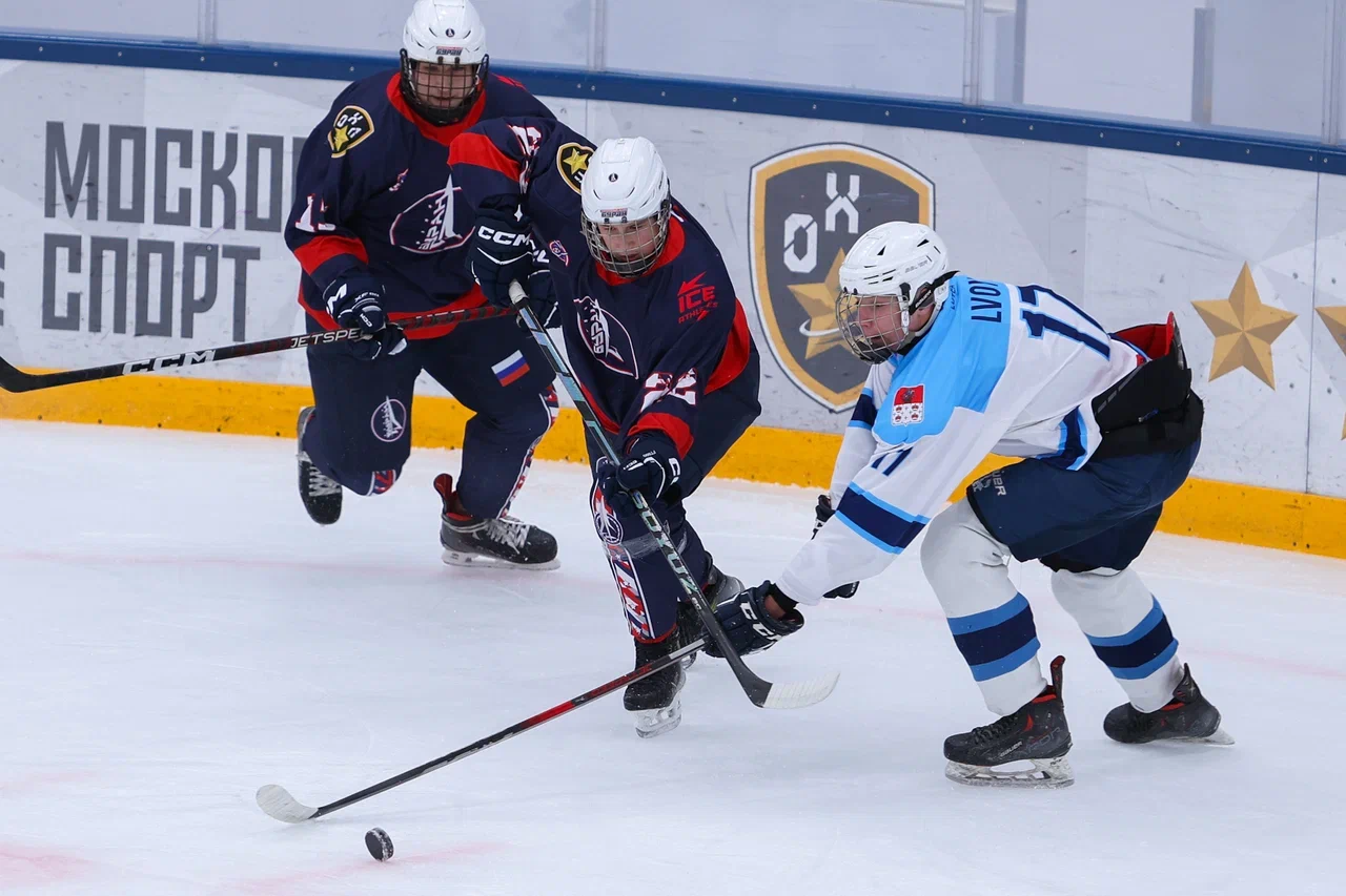 Фото: Буран - Дмитров Юниоры