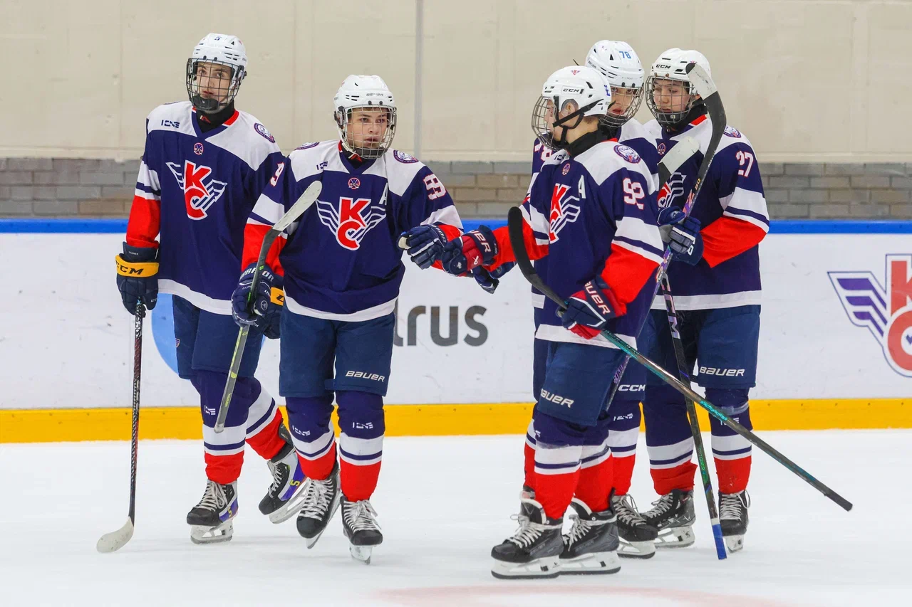 Фото: Крылья Советов - Локомотив 2012