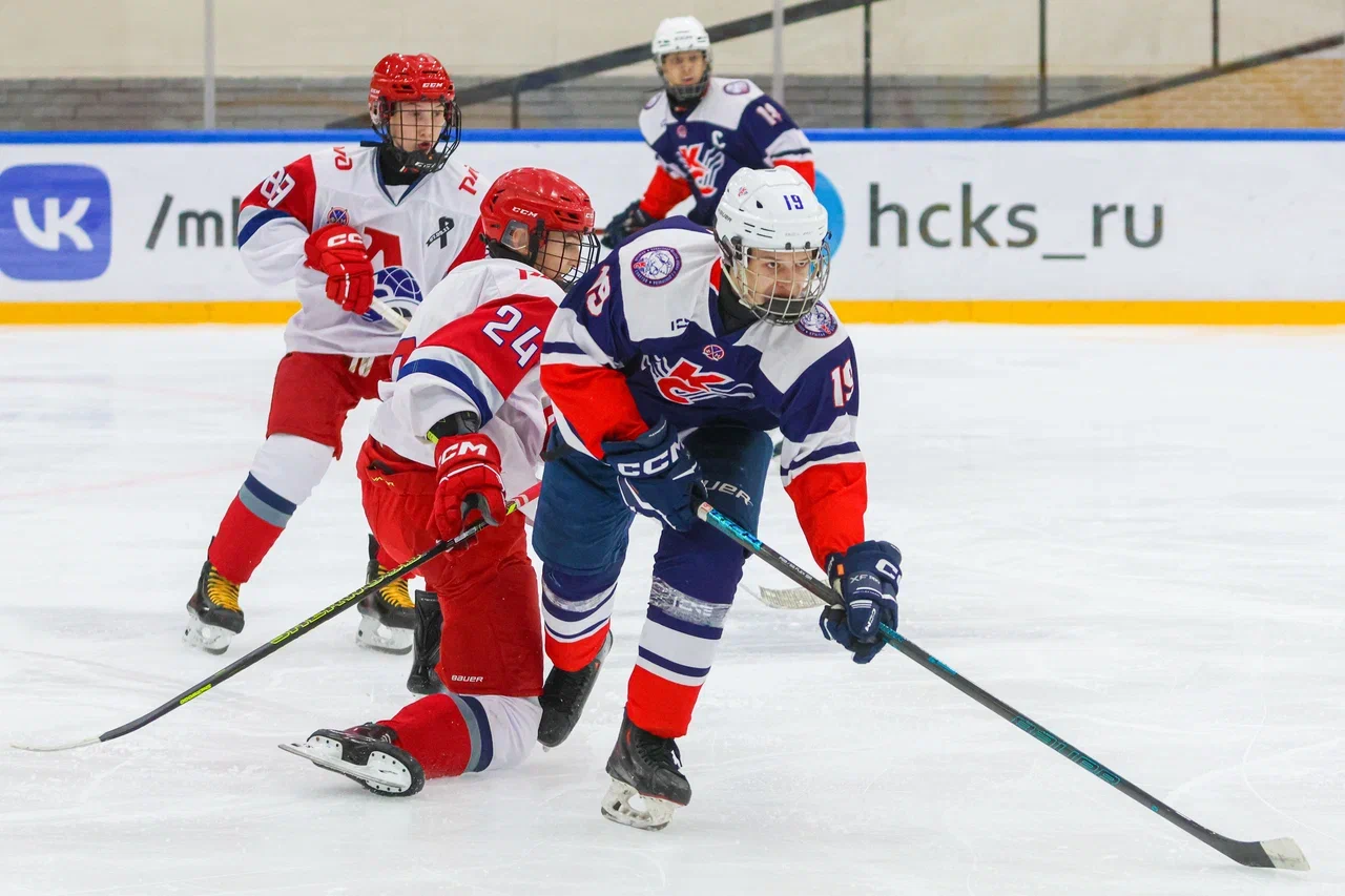 Фото: Крылья Советов - Локомотив 2012