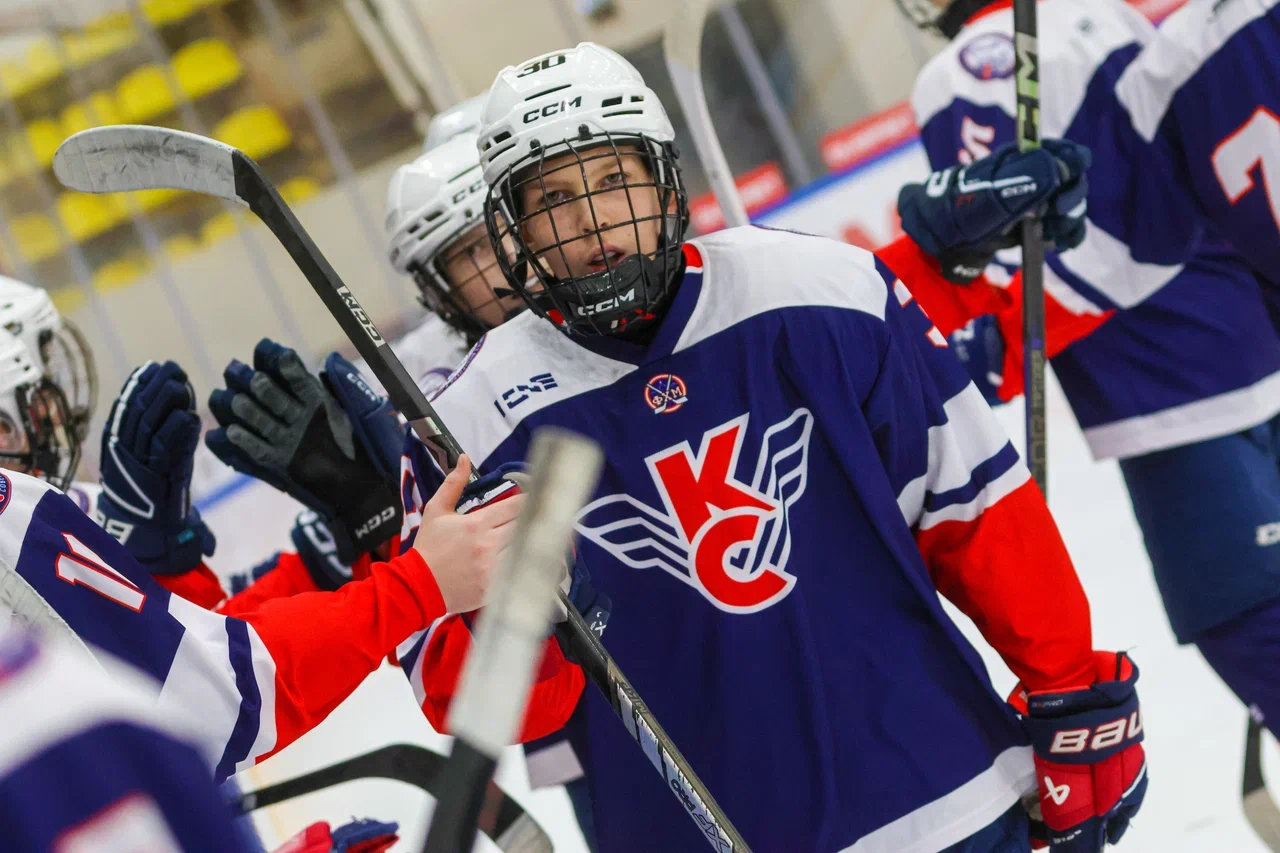 Фото: Крылья Советов - Локомотив 2012