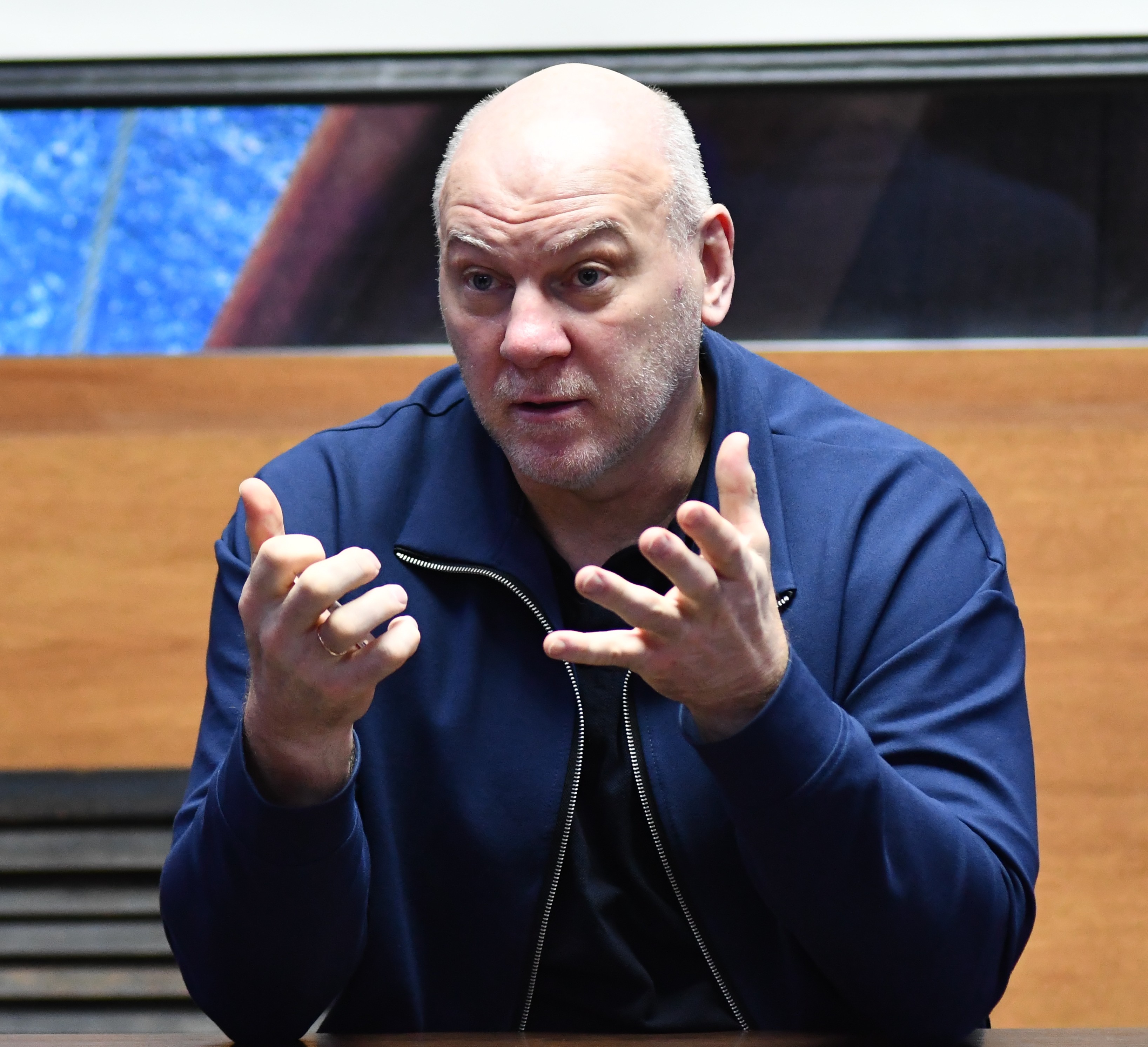 Фото: Встреча женских сборных Москвы с Андреем Николишиным